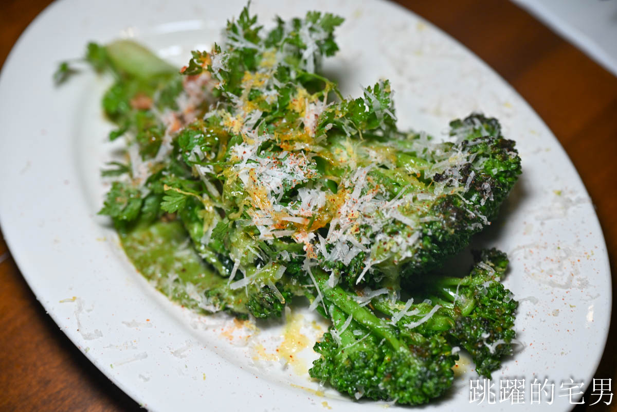 [市政府站美食推薦]Bouillon布雍家-超難訂信義區餐酒館，6人低消$15000，令人驚豔的鹿肉與極濃蝦油蝦子，毀譽參半的羊肉