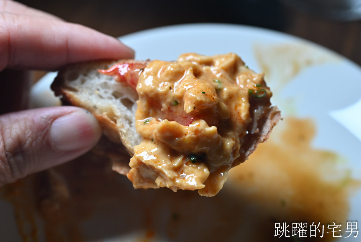 [市政府站美食推薦]Bouillon布雍家-超難訂信義區餐酒館，6人低消$15000，令人驚豔的鹿肉與極濃蝦油蝦子，毀譽參半的羊肉