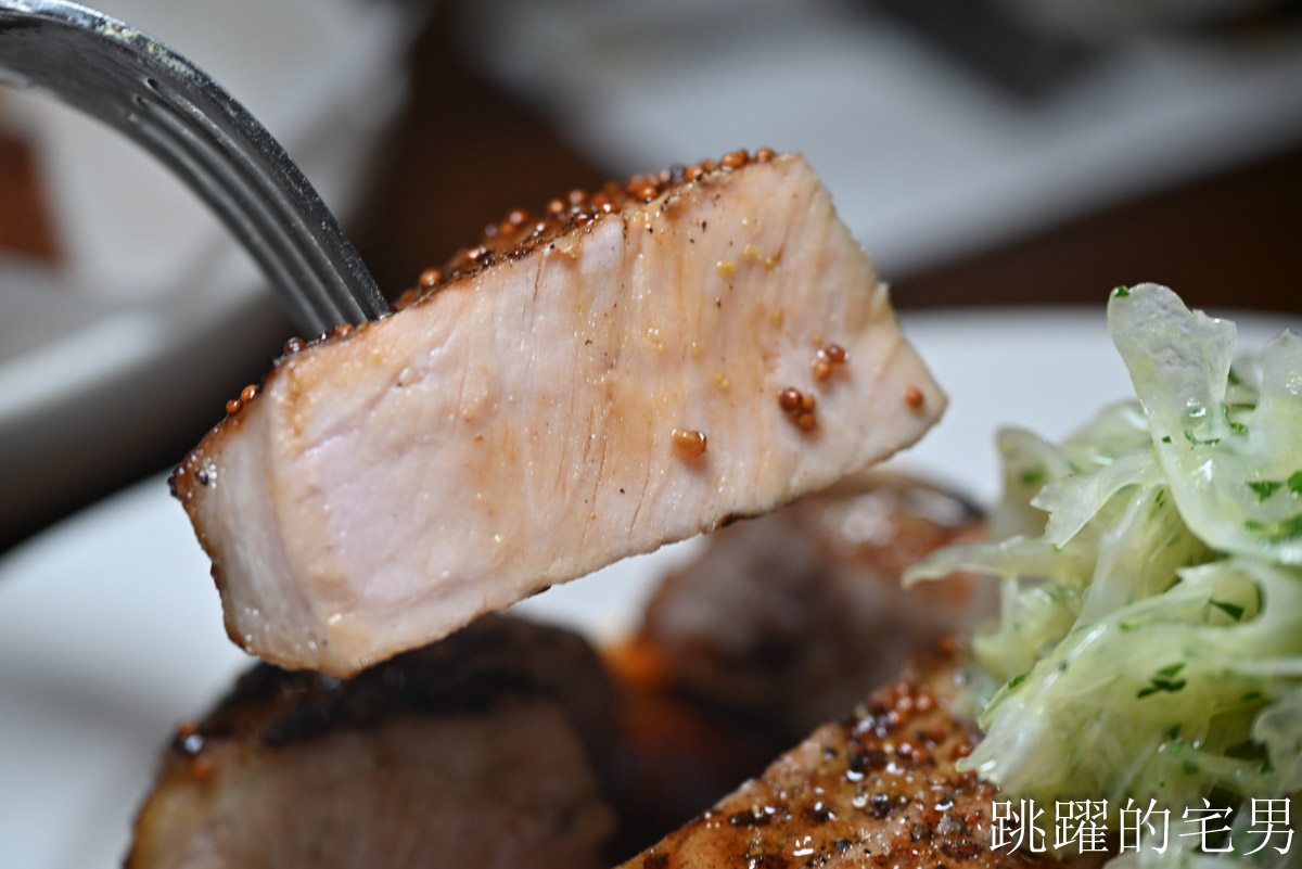 [市政府站美食推薦]Bouillon布雍家-超難訂信義區餐酒館，6人低消$15000，令人驚豔的鹿肉與極濃蝦油蝦子，毀譽參半的羊肉