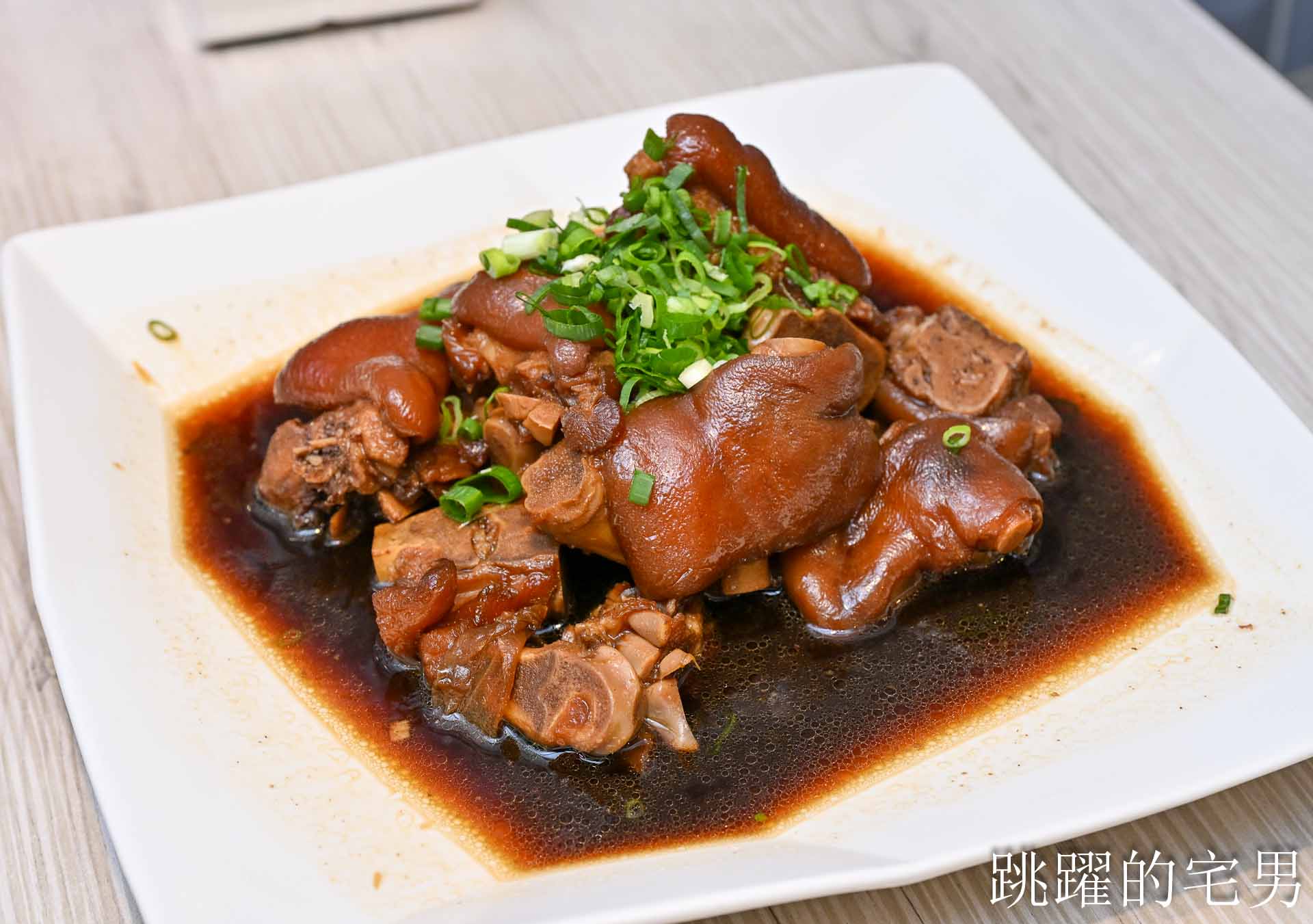 [花蓮年菜]2026花蓮壽豐小吃年菜外帶-1桌6999元，限量300組，除夕＋初二就帶這桌回家！