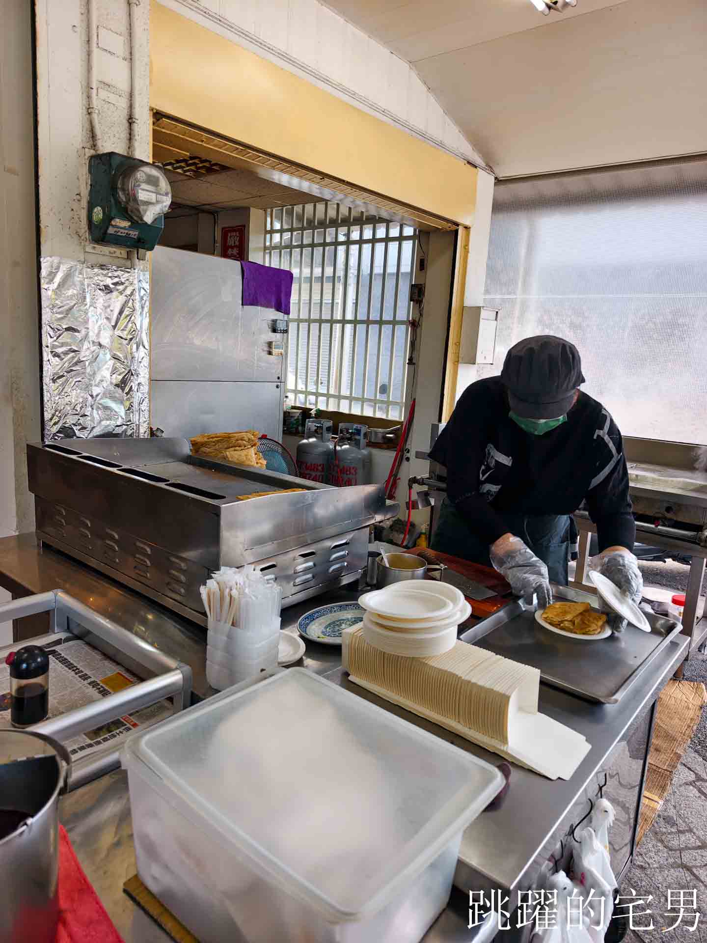 [花蓮早餐]府前食坊-值不值得來? 追求極酥口感必吃這家花蓮蛋餅，特調醬汁大加分