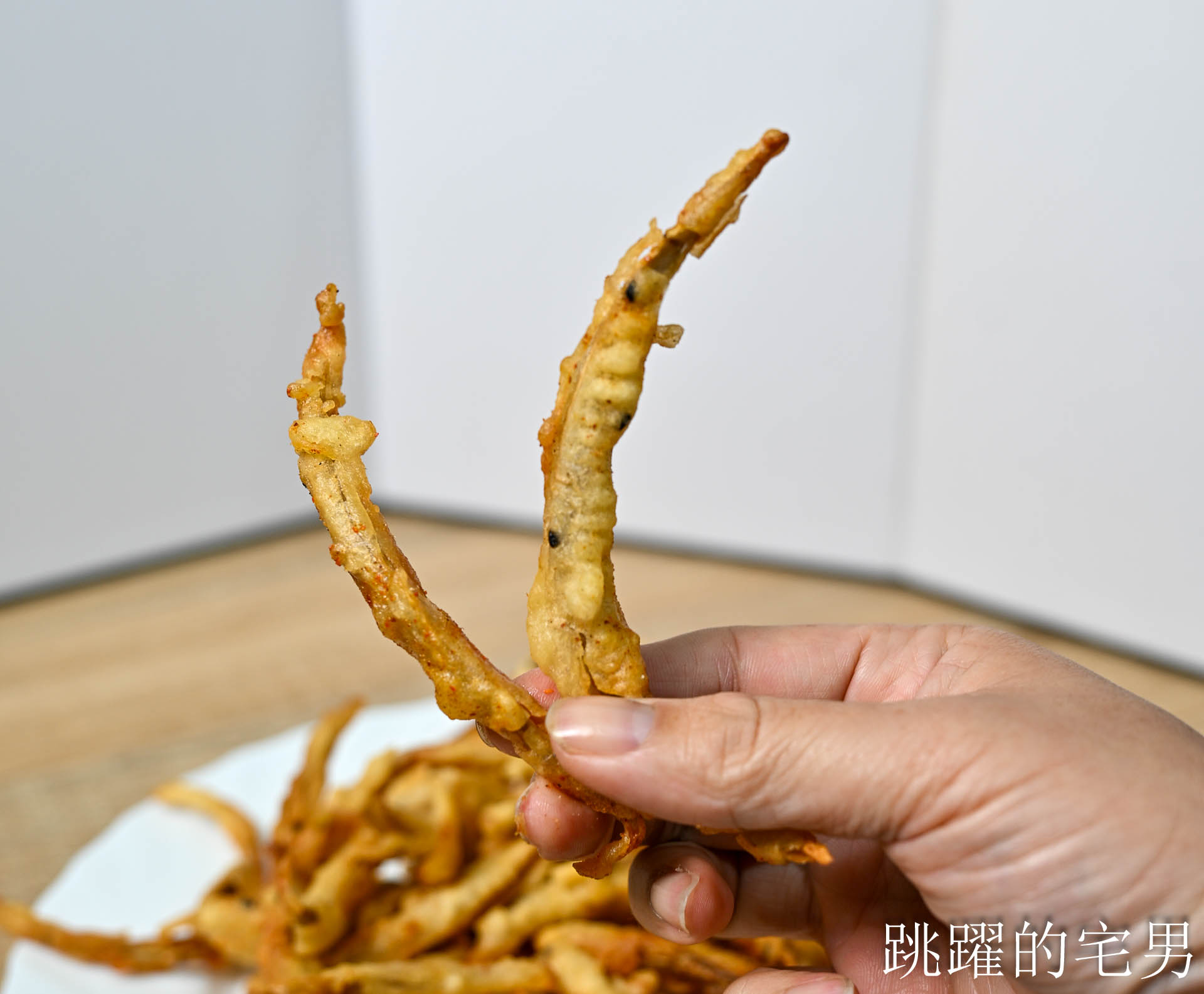 [花蓮鹹酥雞]秘密炸坊-超乾淨鹹酥雞攤根本專業廚房等級，現炸雞翅，必點好吃炸牛蒡自然鮮味