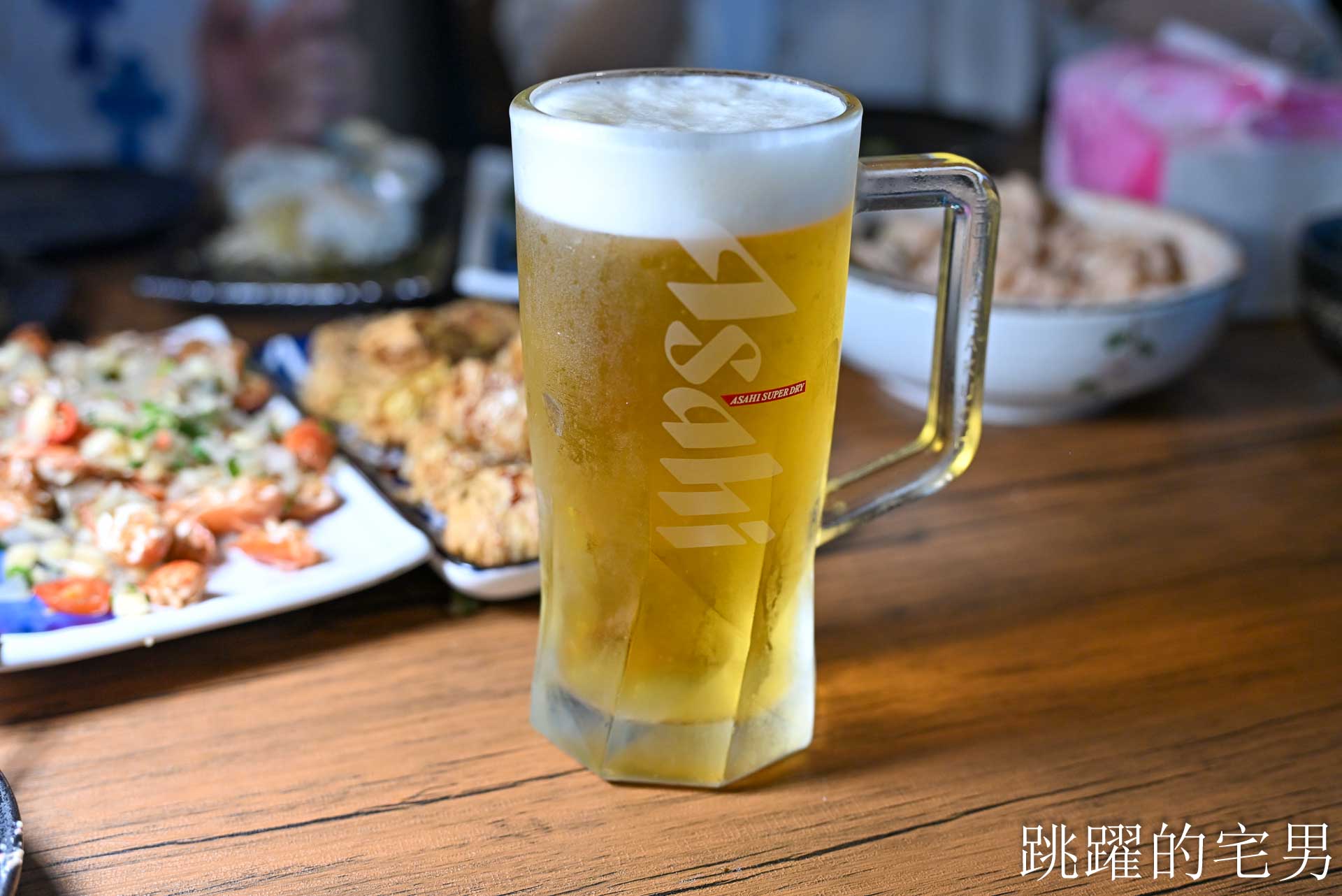 [花蓮美食]嗨烤活體海鮮燒烤屋-漁場直送海鮮燒烤，紅喉、生蠔、活龍蝦、烤牛肉也太嫩了吧，花蓮宵夜