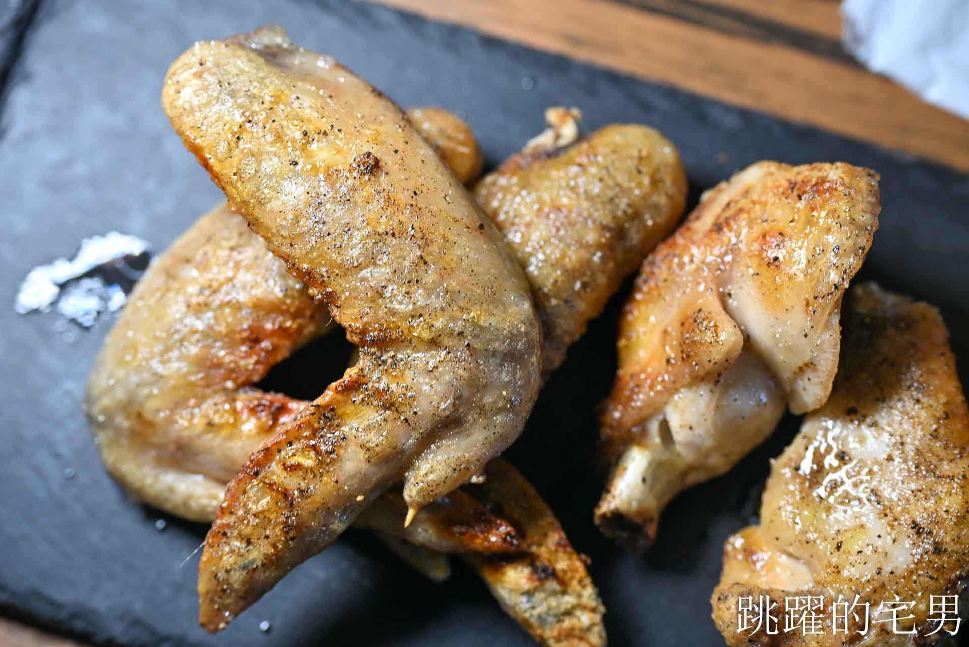 [花蓮美食]嗨烤活體海鮮燒烤屋-漁場直送海鮮燒烤，紅喉、生蠔、活龍蝦、烤牛肉也太嫩了吧，花蓮宵夜