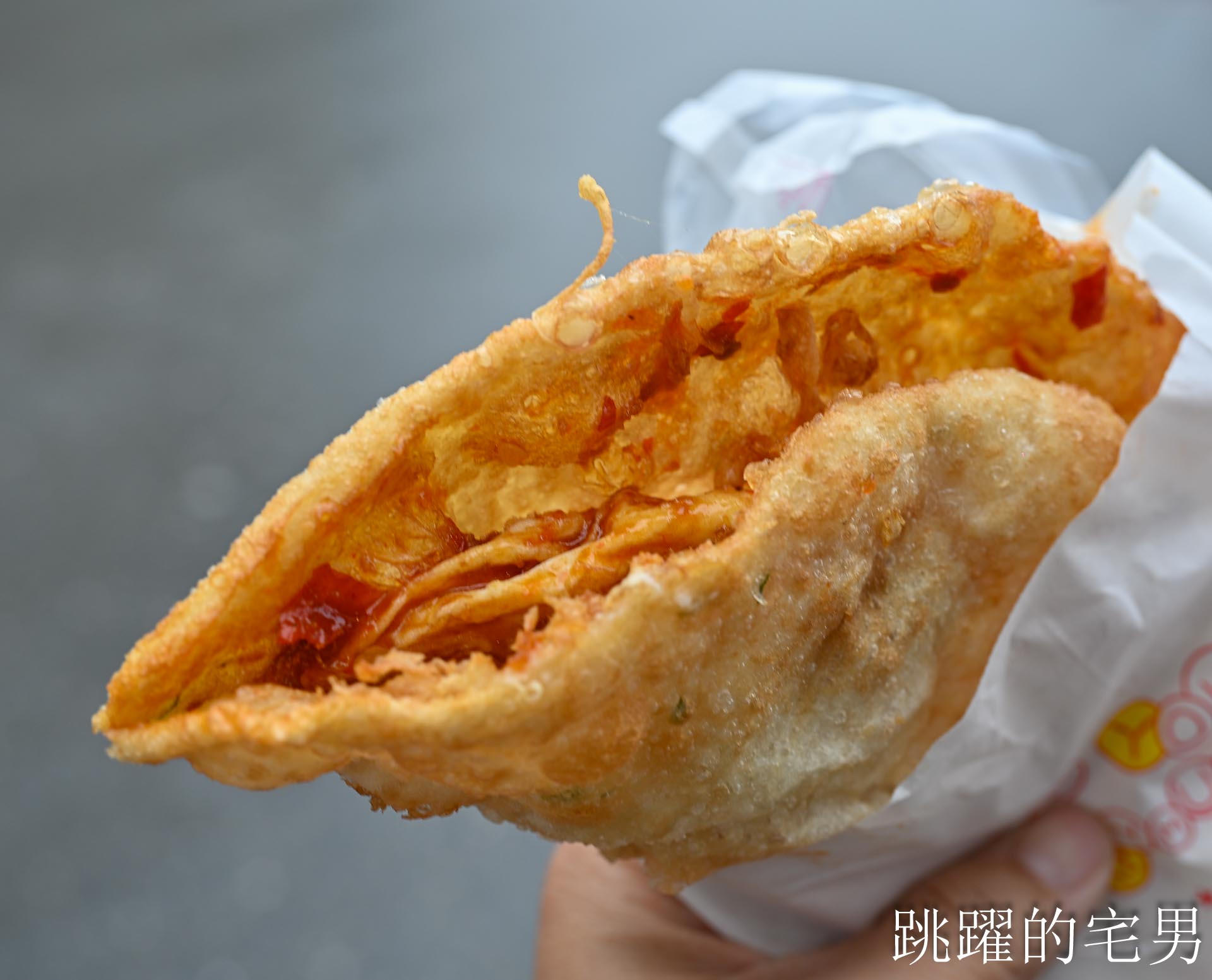 [光復美食]光復炸彈蔥油餅-好吃乾酥不油，口感酥脆的花蓮炸彈蔥油餅