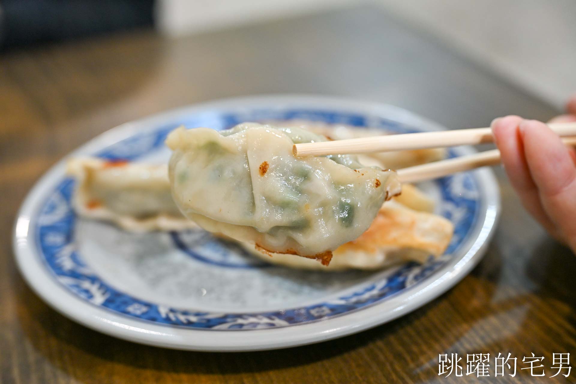[花蓮早餐]時光早餐: 好吃花蓮蘿蔔絲餅，口感超水嫩，手工1個1個包﹐先打電話訂不用等，吉安早餐