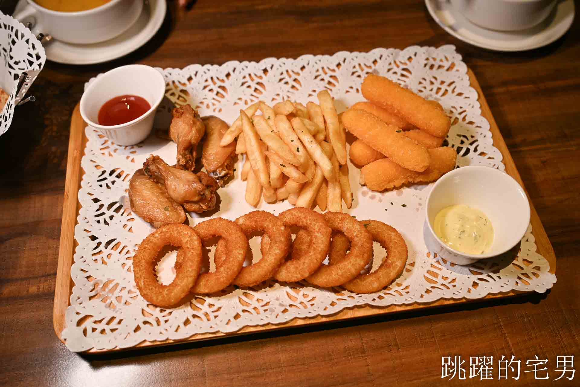 [信義區美食]亨利客原味炭烤牛排-近10年4.4 星高評價，不收服務費，壽星6折，推薦紐約客、A5和牛C/P值超高! 六張犁美食、台北碳烤牛排