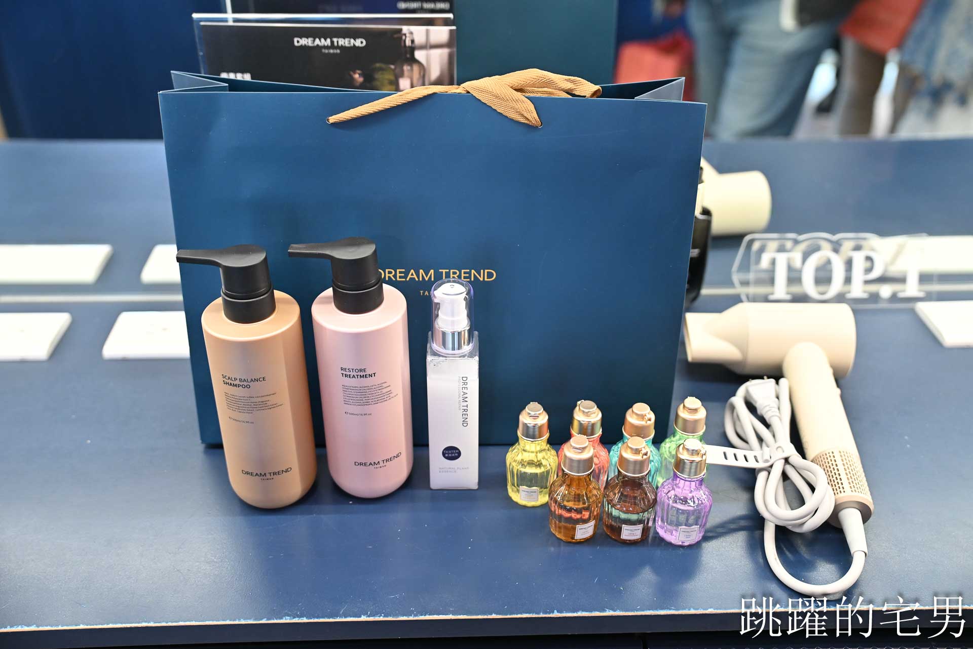 全國獨家！全年免費停車，2026 年最具話題的年輕人一條街！聚集超熱門網路品牌！盡在桃園大江購物中心！