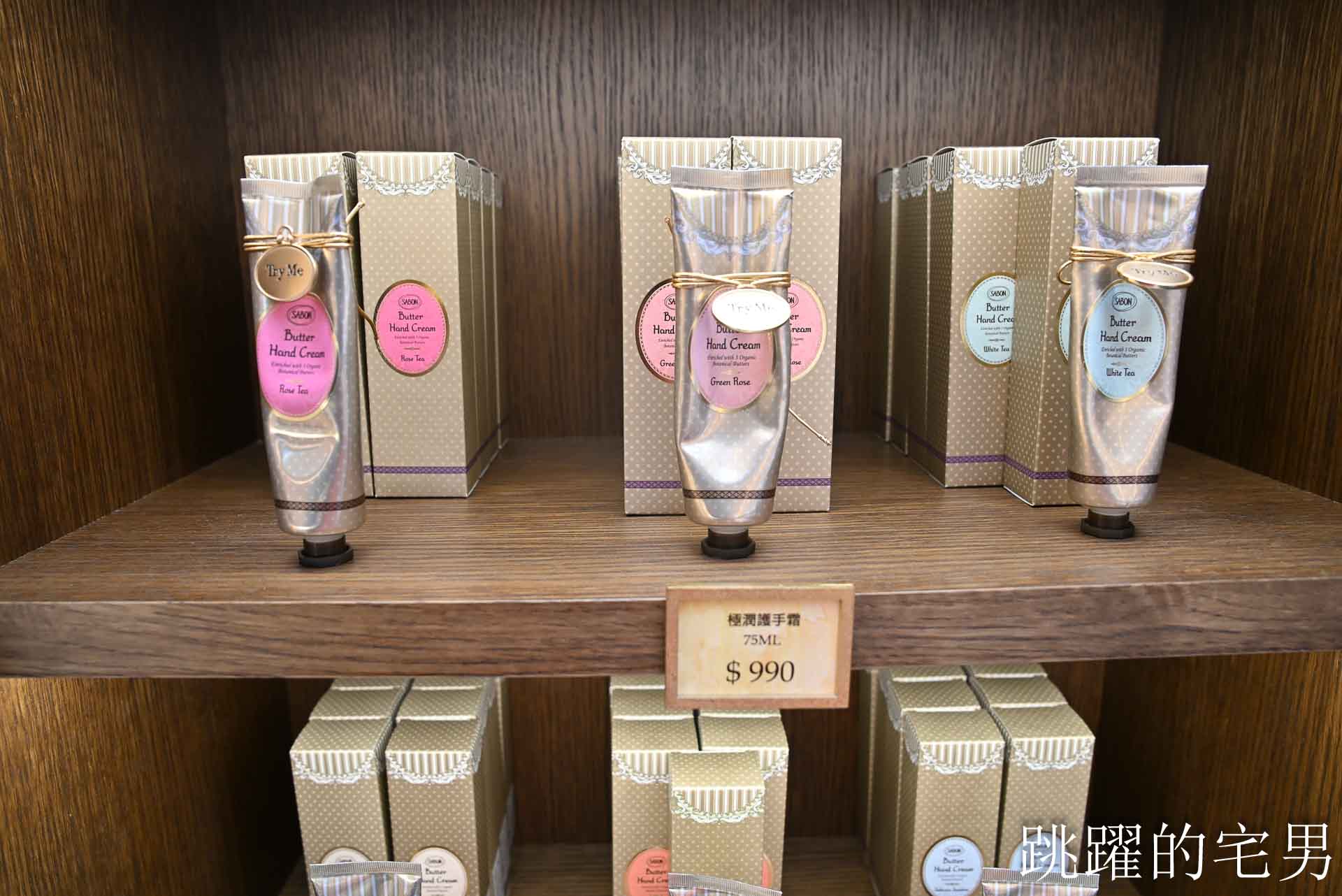 全國獨家！全年免費停車，2026 年最具話題的年輕人一條街！聚集超熱門網路品牌！盡在桃園大江購物中心！