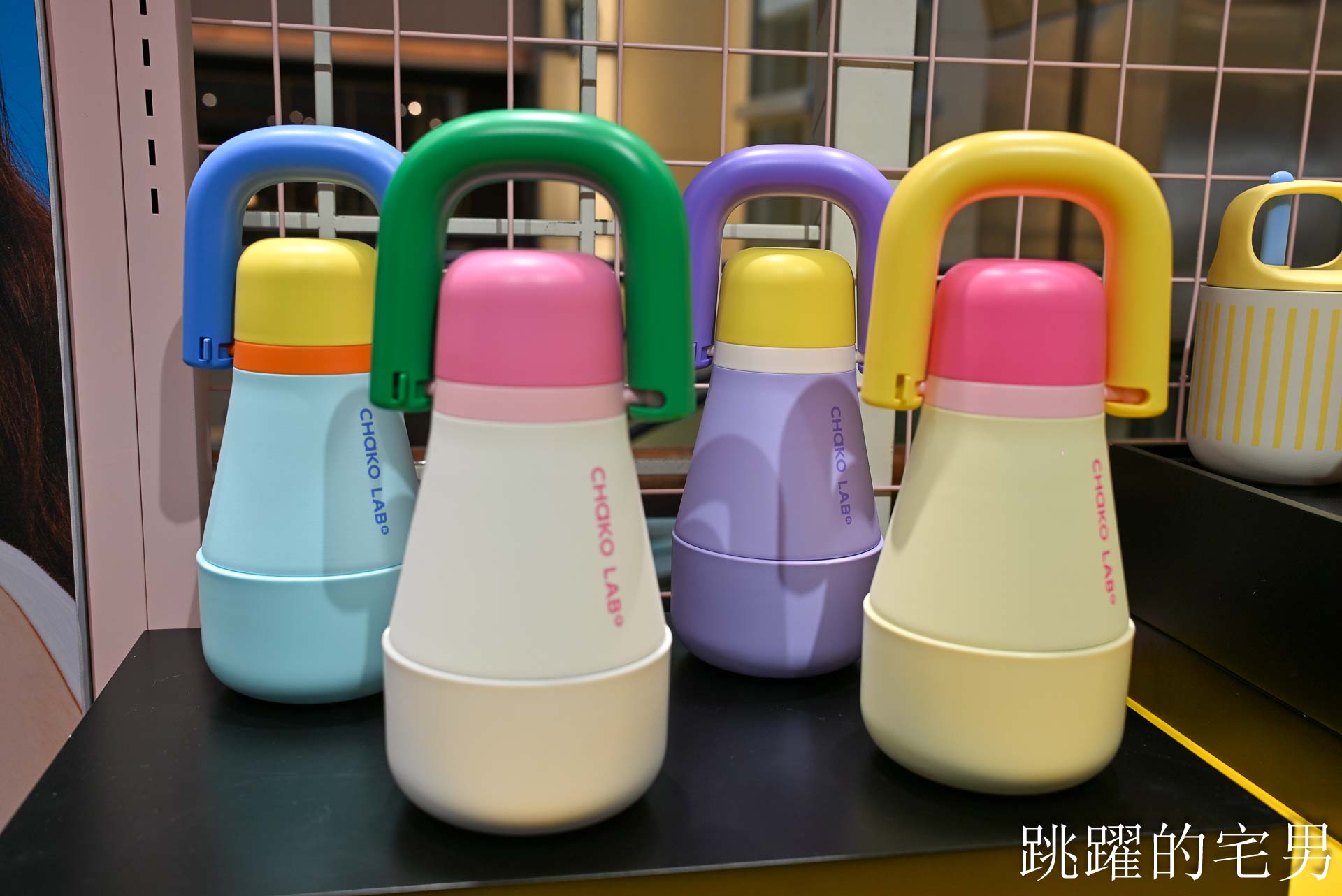 全國獨家！全年免費停車，2026 年最具話題的年輕人一條街！聚集超熱門網路品牌！盡在桃園大江購物中心！