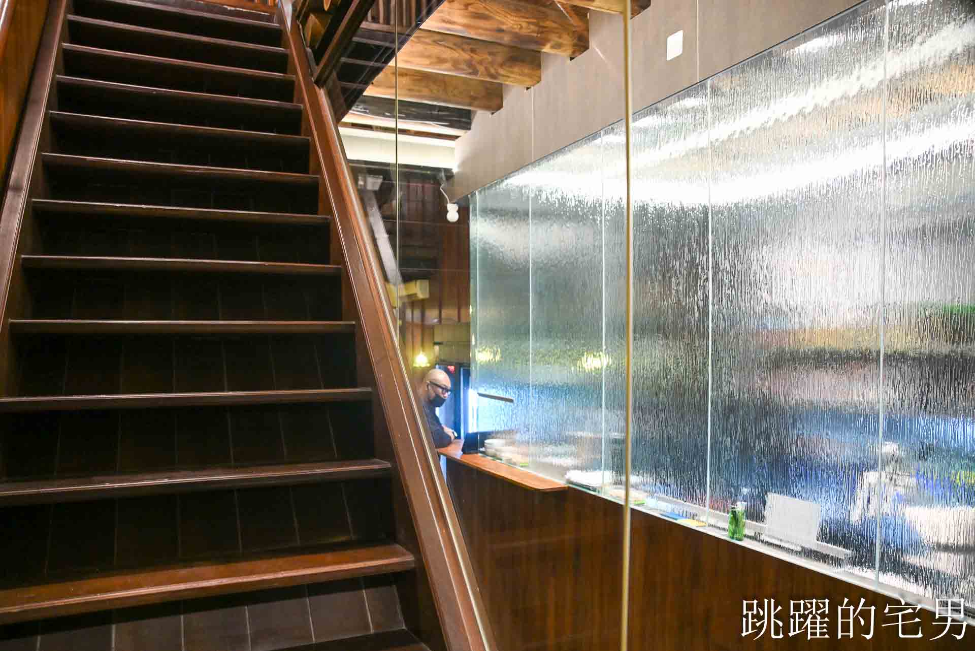 [大同區美食]老撈麻辣鍋順天外科醫院大稻埕店: AI教父黃仁勳兩度造訪私房美食，新店插旗大稻埕百年老宅，再現海陸雙絕「雞煲蟹」，大稻埕美食推薦