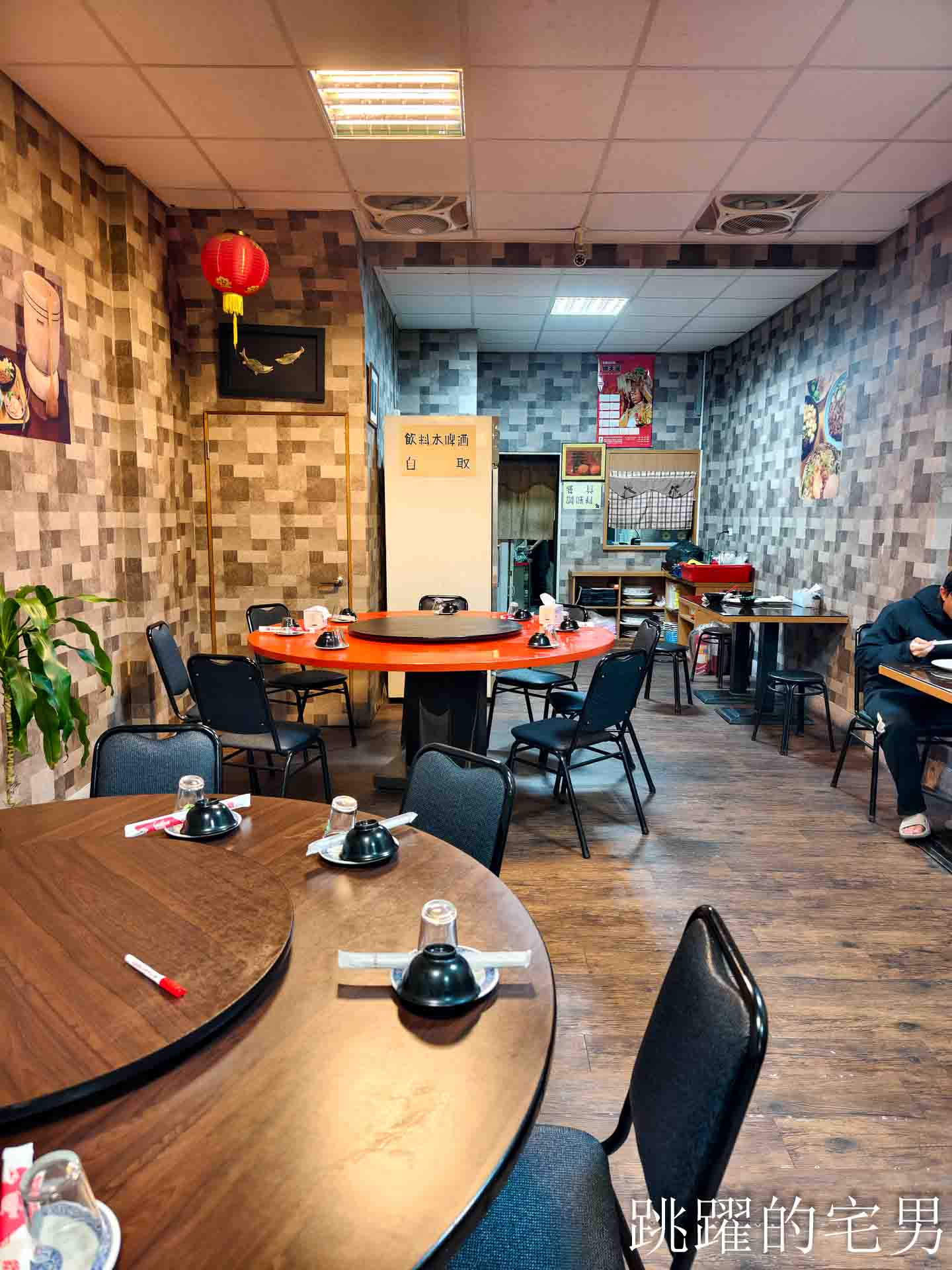 [花蓮美食]人間風味食堂-花蓮聚餐5菜1湯只要900元，便當100起，學生消費還有優惠