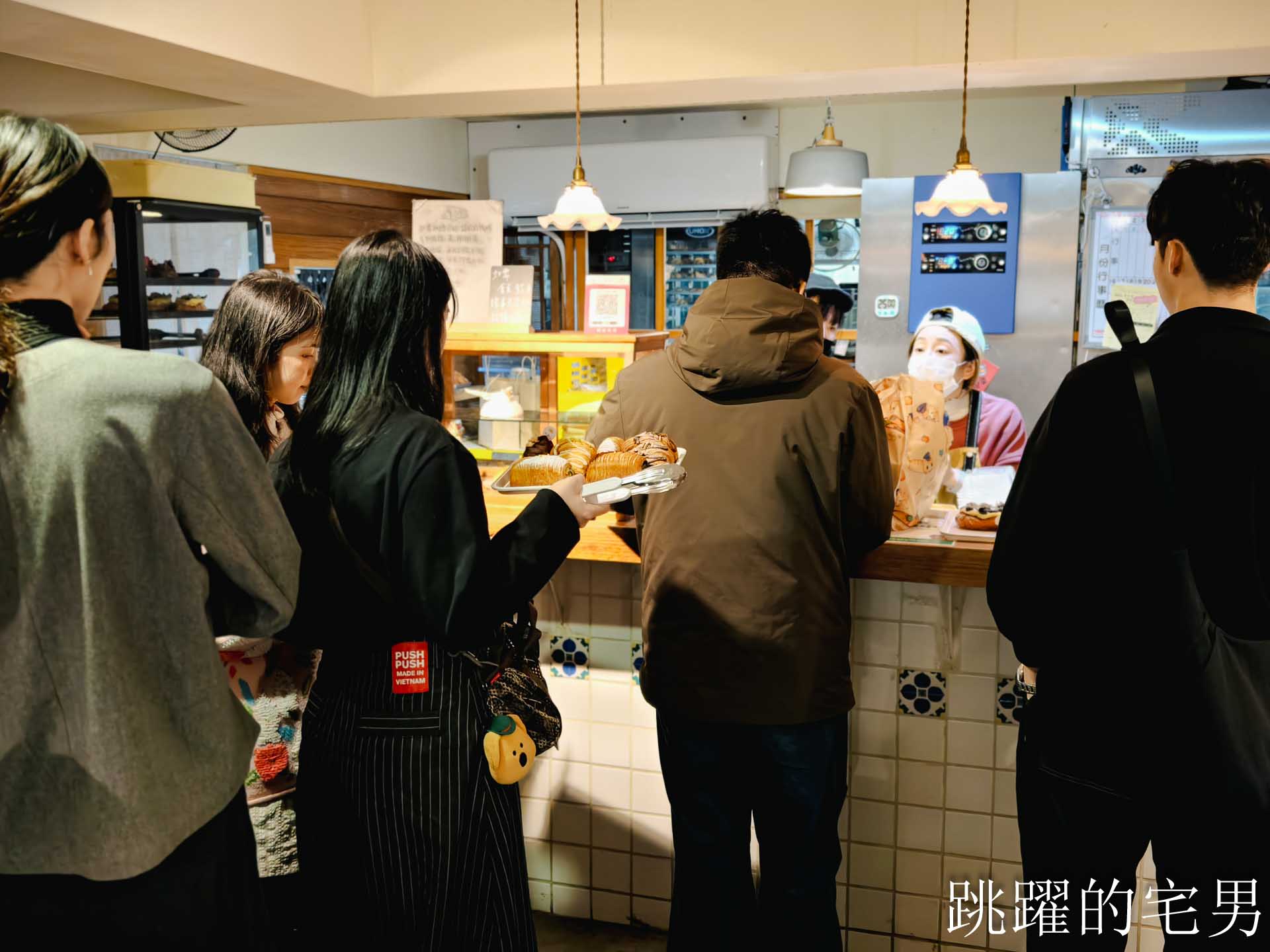 [台灣可頌專賣店推薦]找到了可頌小売所-檸檬奶奶可頌、巧克力煙囪捲口感一吃驚艷、千層蛋塔、季節草莓芒果必買! 花蓮甜點，蛋黃酥不定期開搶