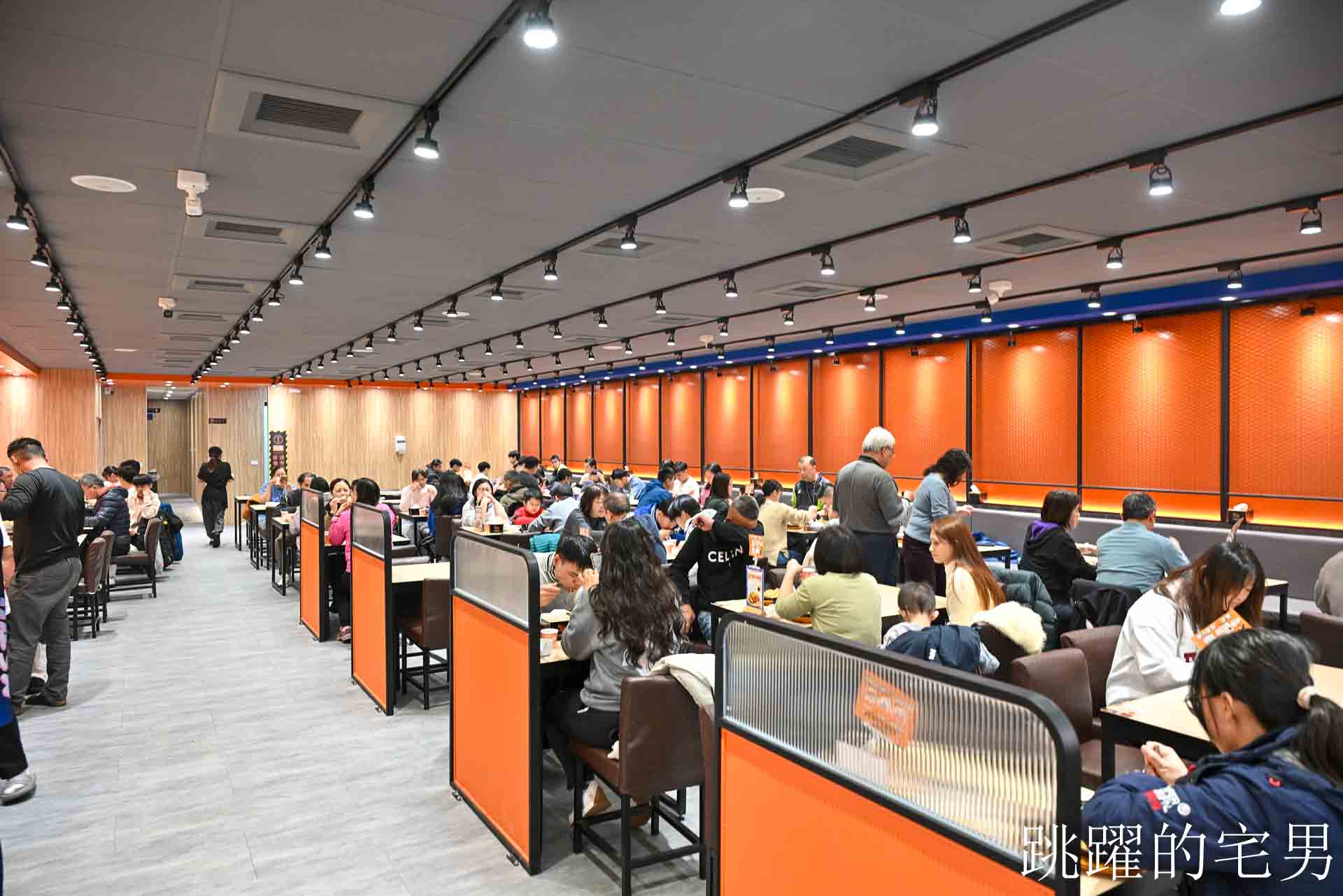 [花蓮美食]小時厚牛排花蓮福町店-開到凌晨12點花蓮平價牛排吃到飽，190元起附餐咖哩飯、吐司、霜淇淋、現作熱騰騰鐵板麵隨你吃，還有免費停車場，花蓮宵夜、花蓮下午有營業餐廳