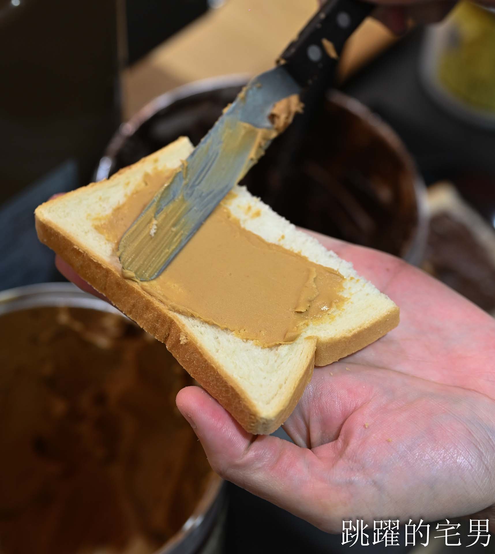 [花蓮美食]小時厚牛排花蓮福町店-開到凌晨12點花蓮平價牛排吃到飽，190元起附餐咖哩飯、吐司、霜淇淋、現作熱騰騰鐵板麵隨你吃，還有免費停車場，花蓮宵夜、花蓮下午有營業餐廳