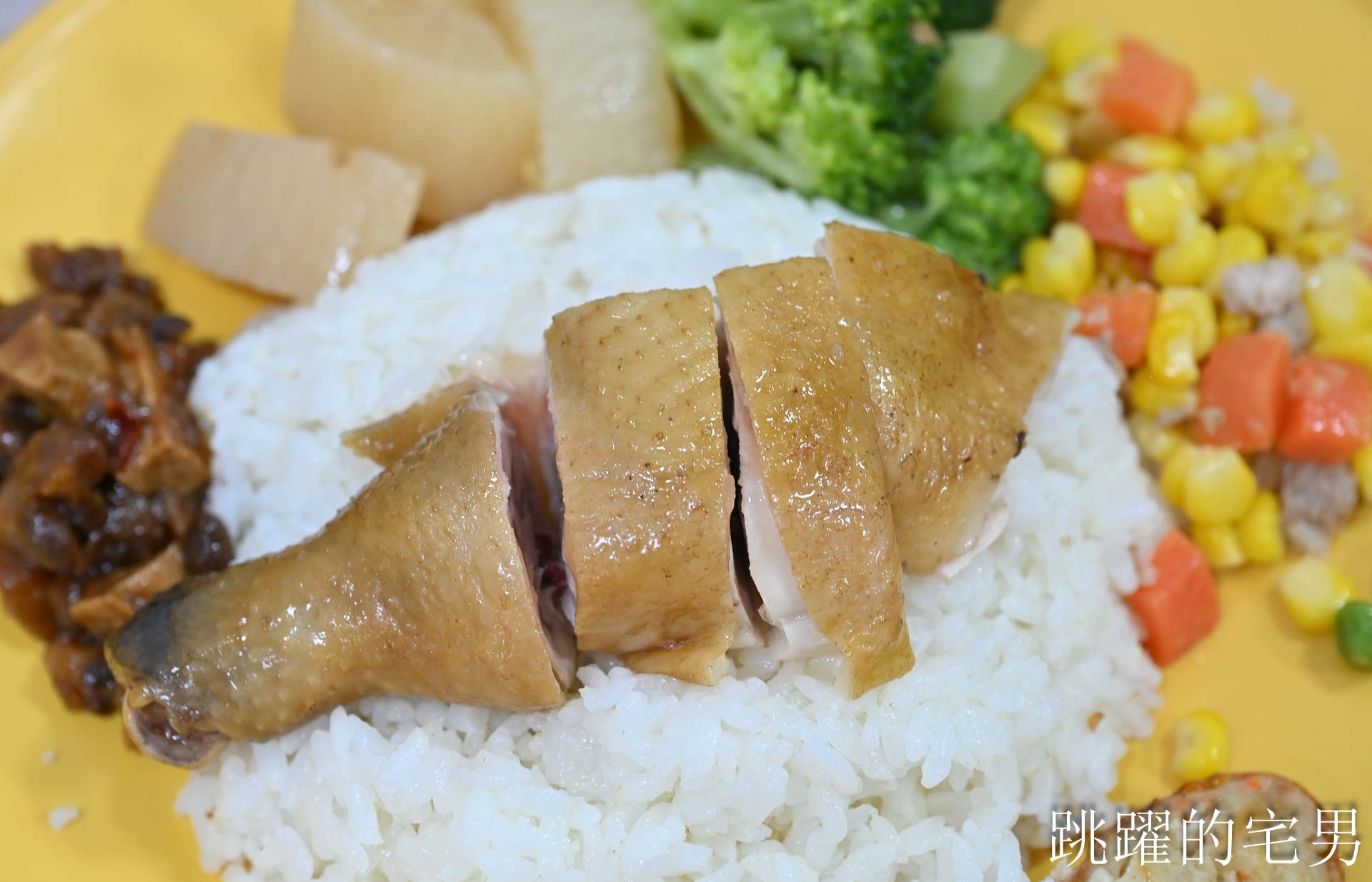 [花蓮光復美食]台灣鴨莊-90歲阿嬤的隱藏燒肉，不公開的理由很鬆弛，必買花蓮油雞好吃超夠味，中餐限定光復火車站附近美食，光復影片