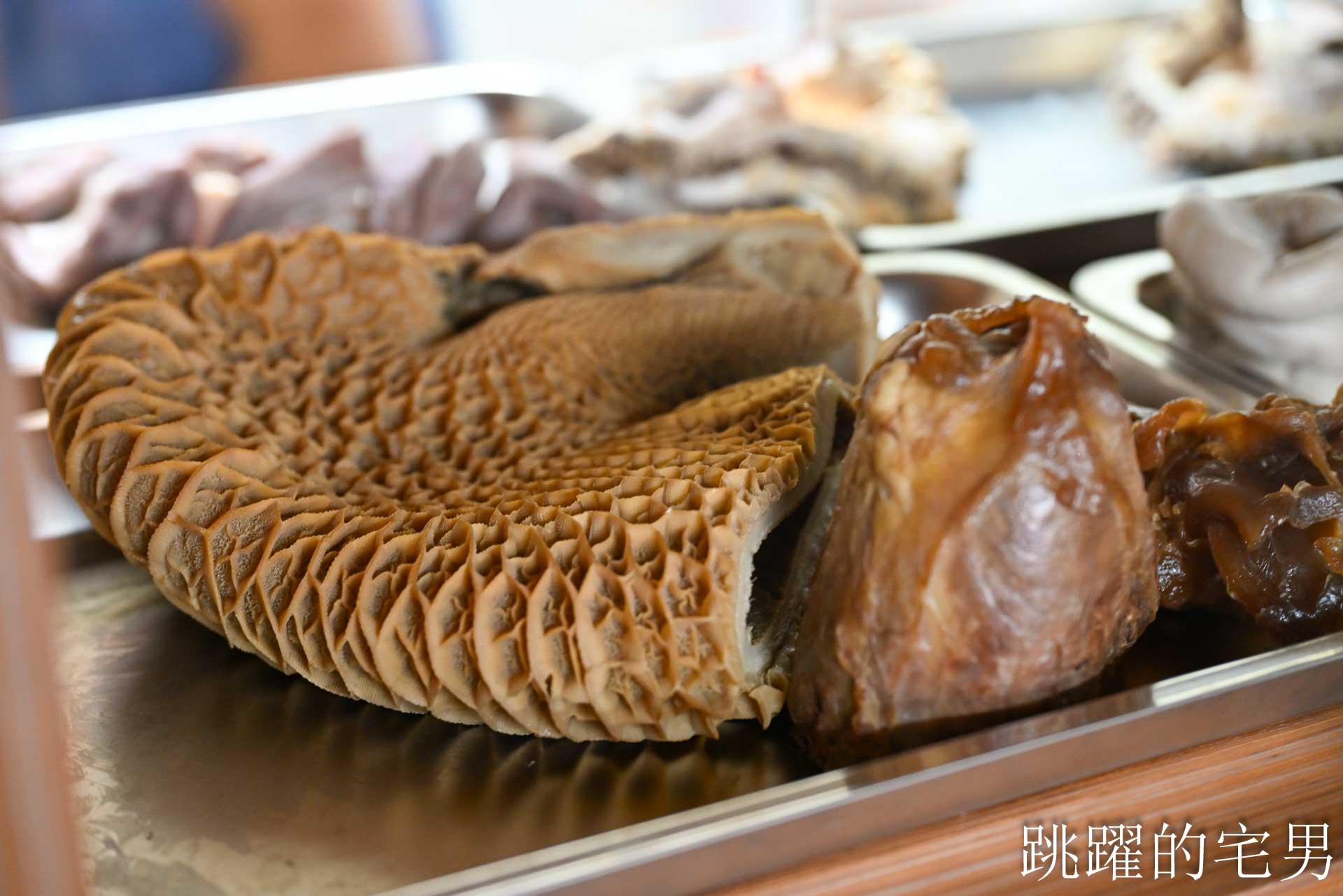 [花蓮光復美食]大陸餃子館-30年古早味乾麵簡單而雋永老滋味深入靈魂，花蓮乾麵推薦，大陸餃子館菜單