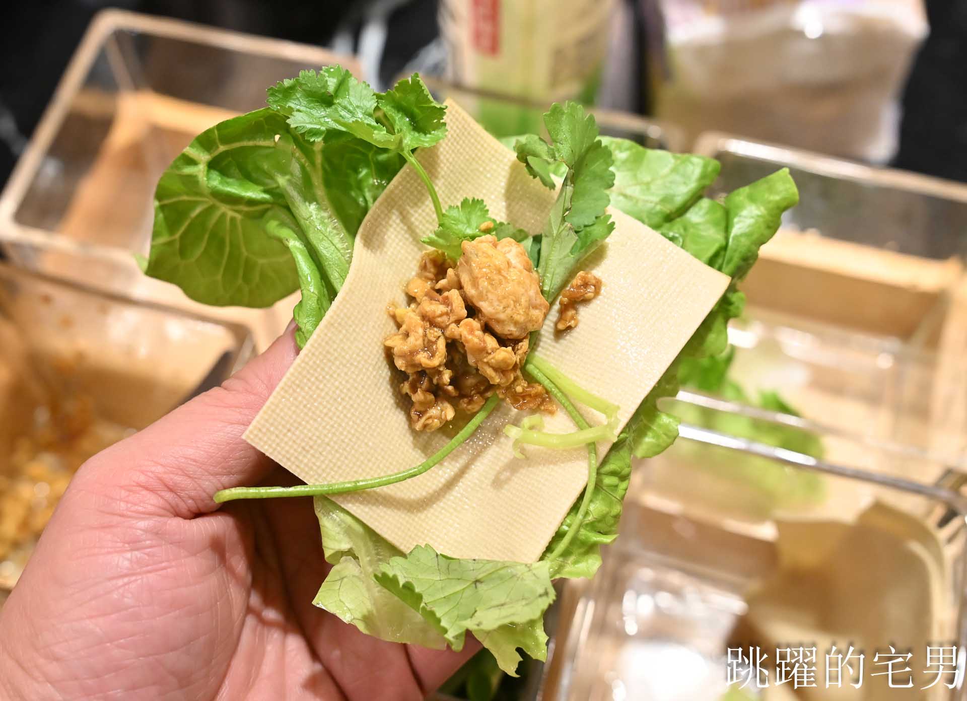 [新北三重美食]安慶小館鐵鍋燉私房菜- 新北市東北菜一位難求，等半年才吃到，現蒸花捲、撈拌海鮮、紅燒鵝肉馬鈴薯粉條好好吃