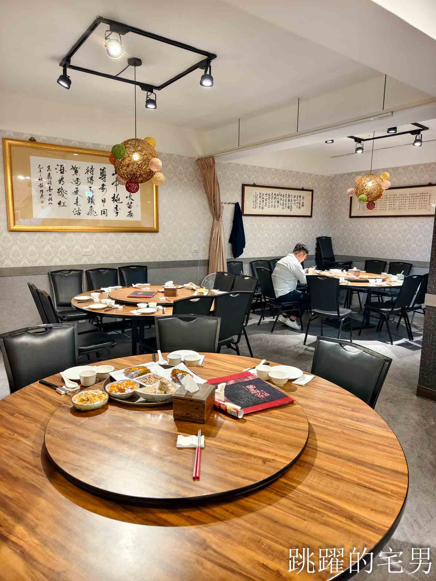 [台北公館美食]腹響圓上海食府-這間台北湯圓推薦，酒釀桂花芙蓉玫瑰湯圓完全打到我的味蕾! 腹響圓上海食府菜單推薦脆鱔，這家台北東坡肉推薦必吃!，大安區聚餐餐廳