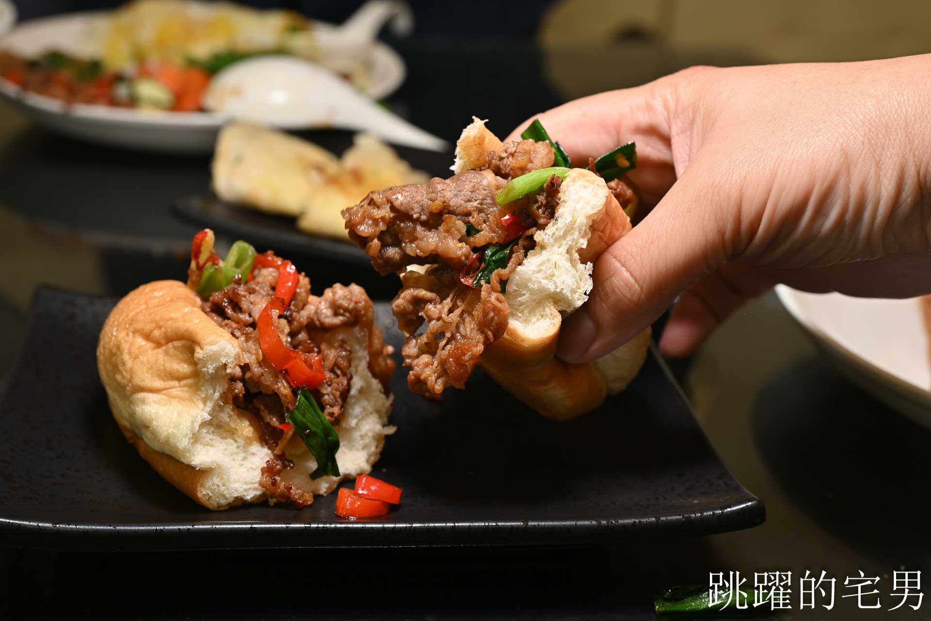 [花蓮美食]大合食光簡餐-80元就能咖啡飲料暢飲到凌晨2點？這家花蓮簡餐根本南部物價，三杯雞、腿庫飯一定要點，花蓮宵夜推薦