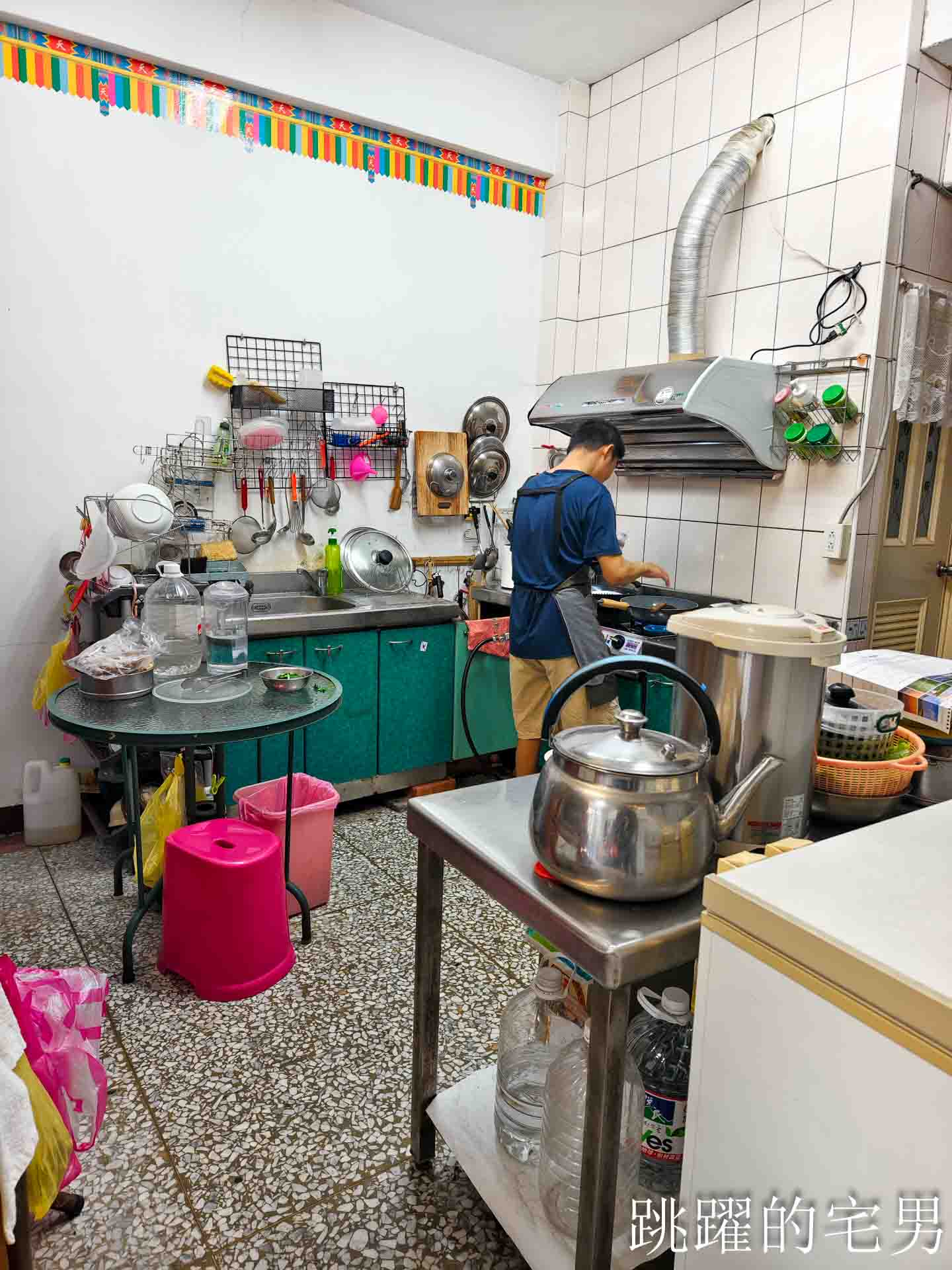 [花蓮美食]澎風水煎包刀削麵-山西刀削麵歇業-原20年廚師出來賣刀削麵提供3種口味