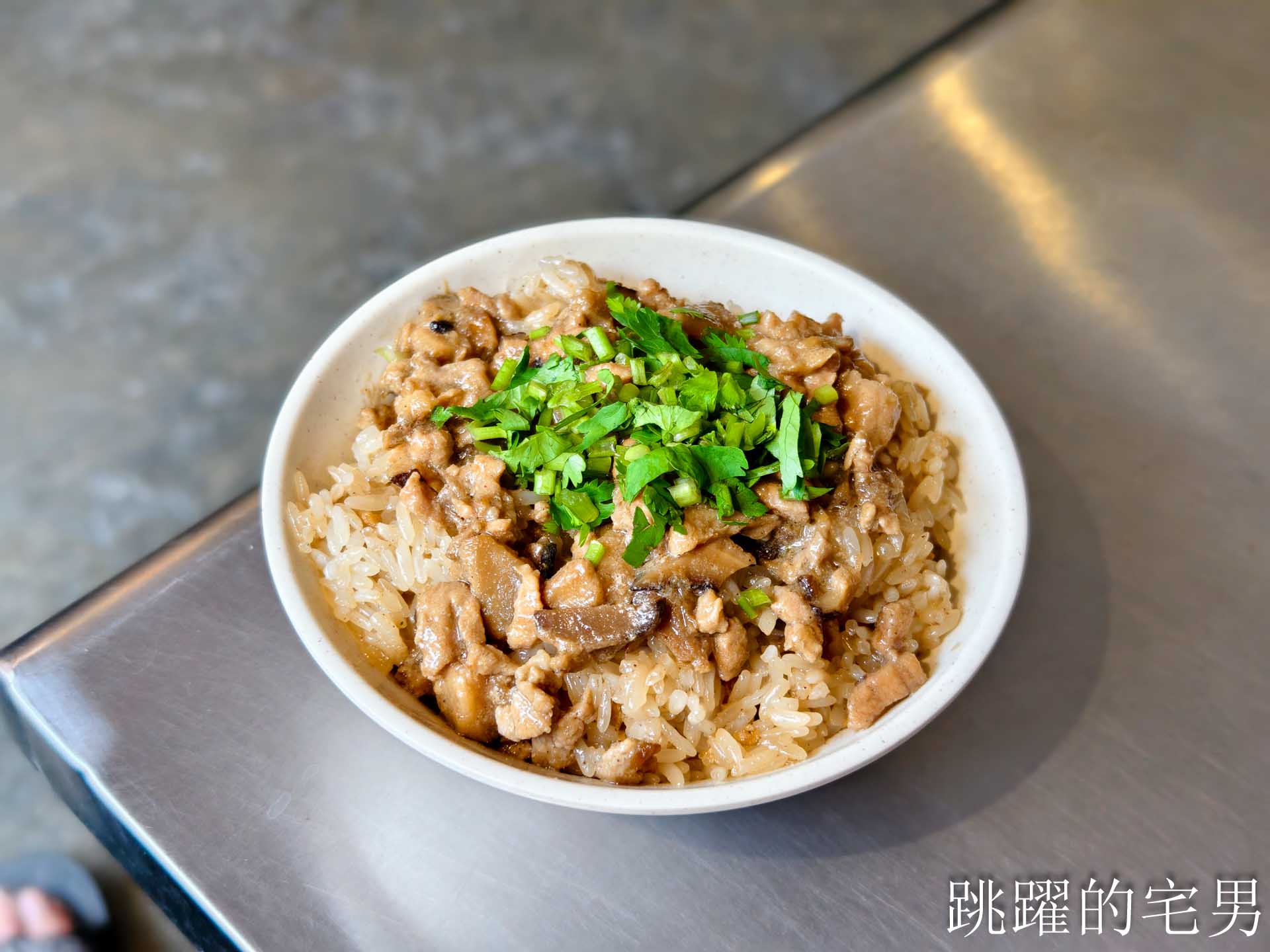 [花蓮美食]89食堂海苔飯捲-這家花蓮油飯推薦，終於找到口感Q彈的好吃油飯，還帶有台式浪漫，花蓮早餐