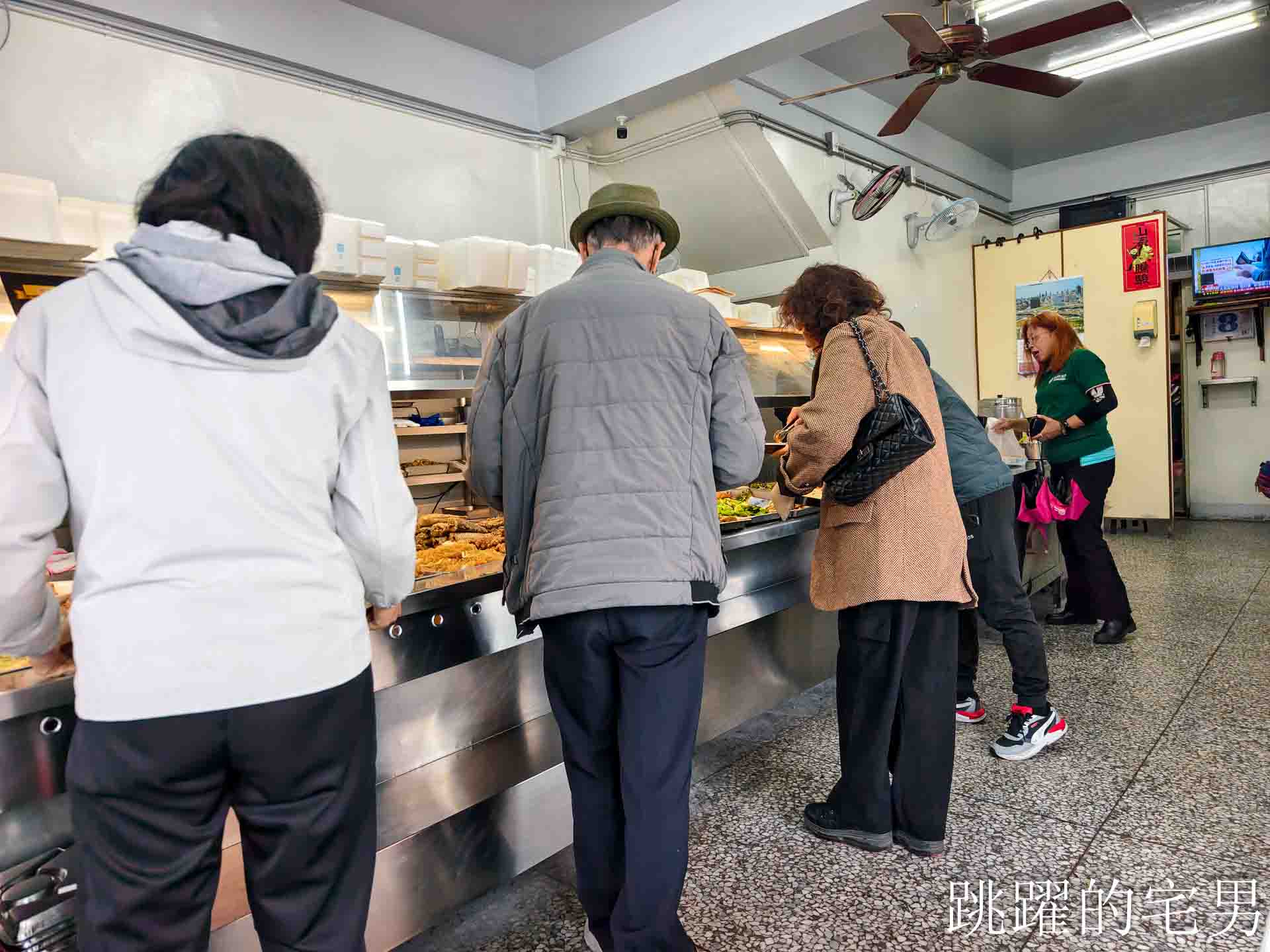 [花蓮美食]涼一夏自助餐-價格實惠，菜色新鮮，好吃的自助餐，下午有營業