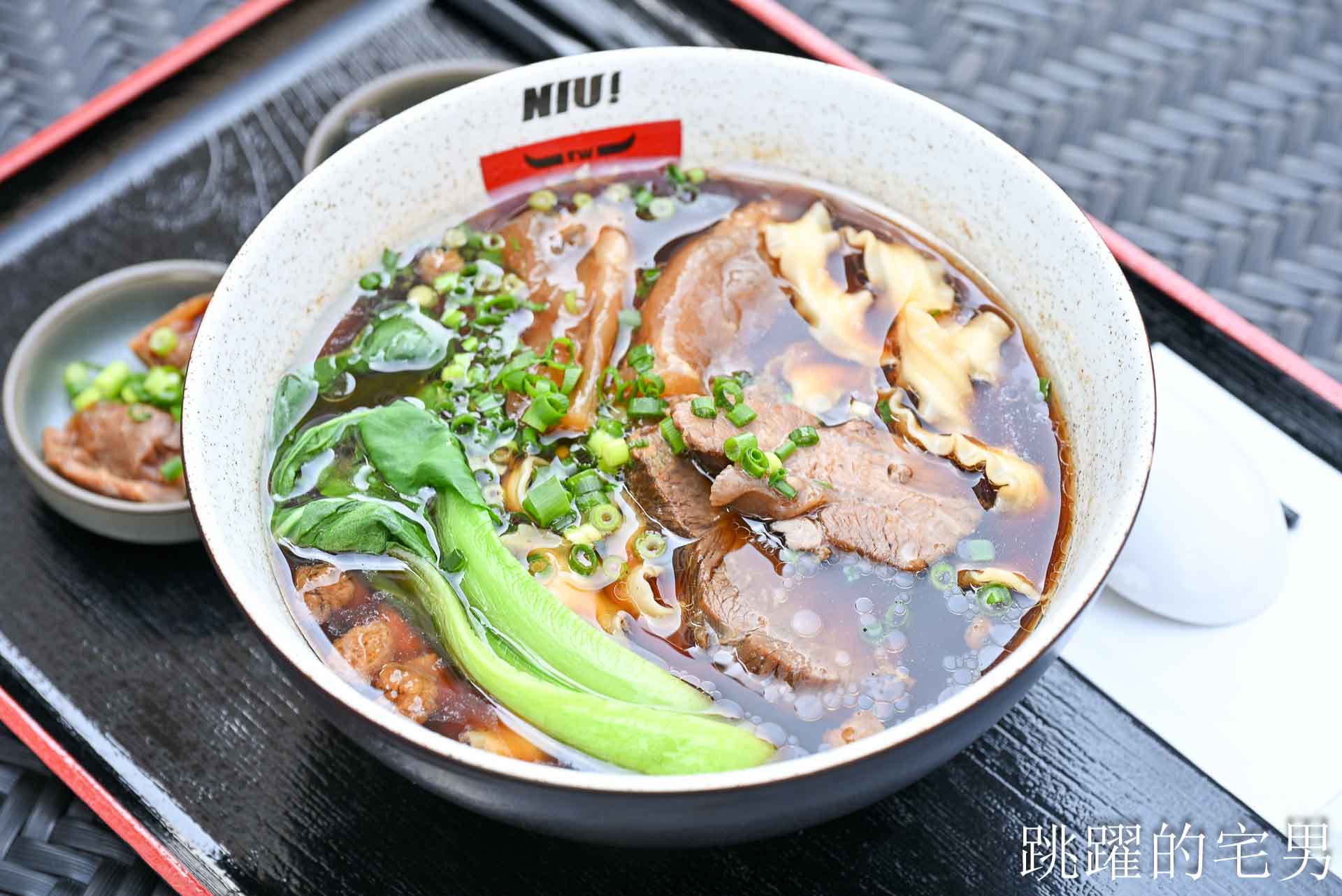 [熊本美食推薦]NIU台灣牛肉麵-台積電JASM旁的台灣家鄉味， 紅燒半筋半肉還有酸菜無限加，直接秒回台灣! 熊本台灣料理推薦，菊陽町美食，熊本グルメ、NIU台湾牛肉麵