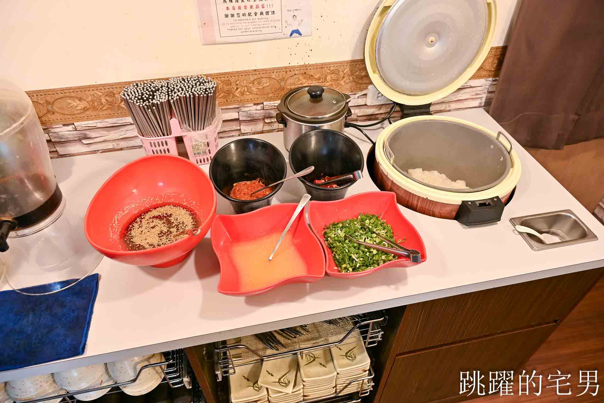 [花蓮美食]呼呼鍋太昌店-好吃平價花蓮火鍋份量足，還有冰淇淋、滷肉飯吃到飽! 太昌美食