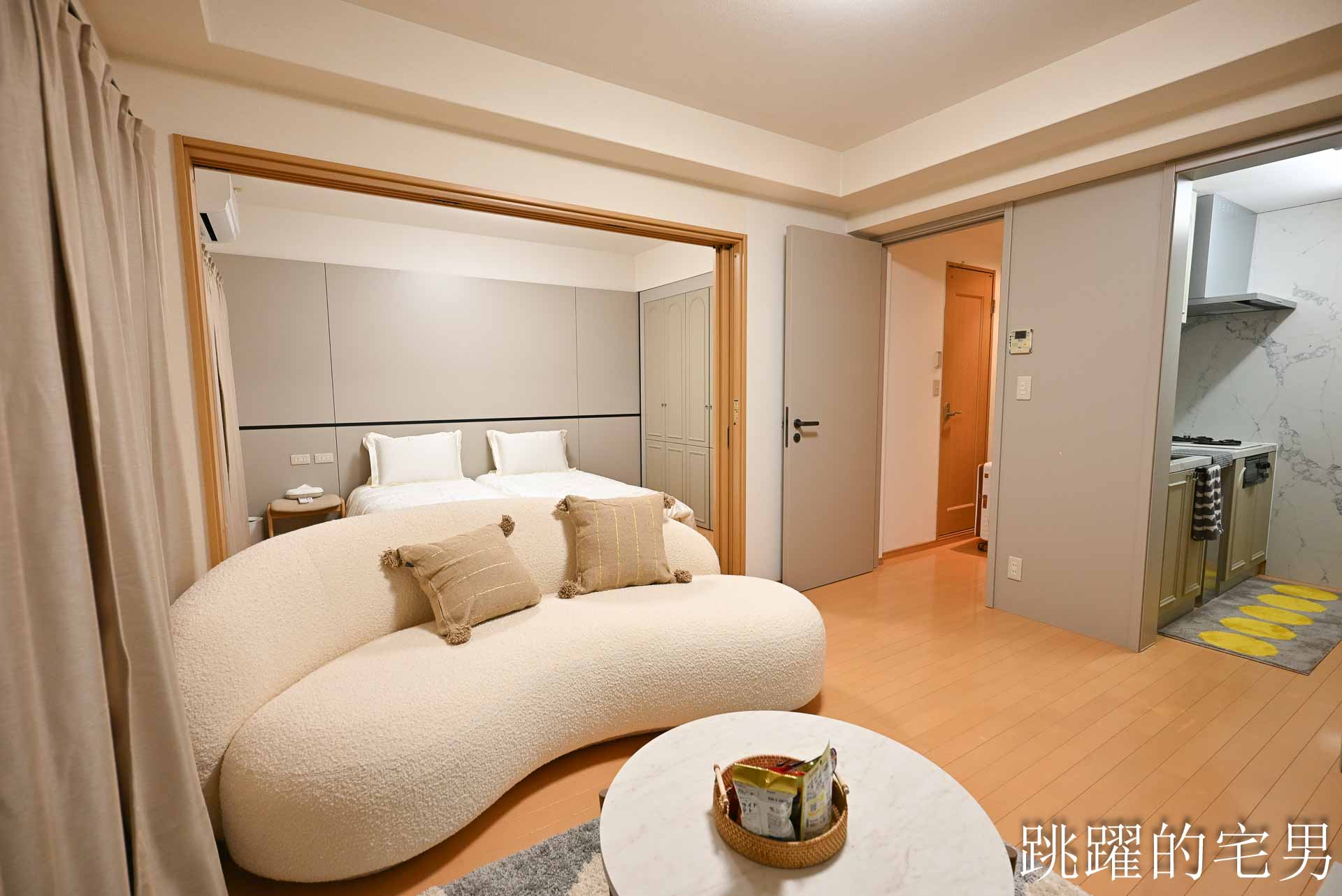 [2026熊本住宿推薦]domo+日光之森民宿-包棟日本合法民宿還提供免費機場接送，domo+ 日光の森熊本公寓式酒店有廚房，逛超市煮和牛超開心