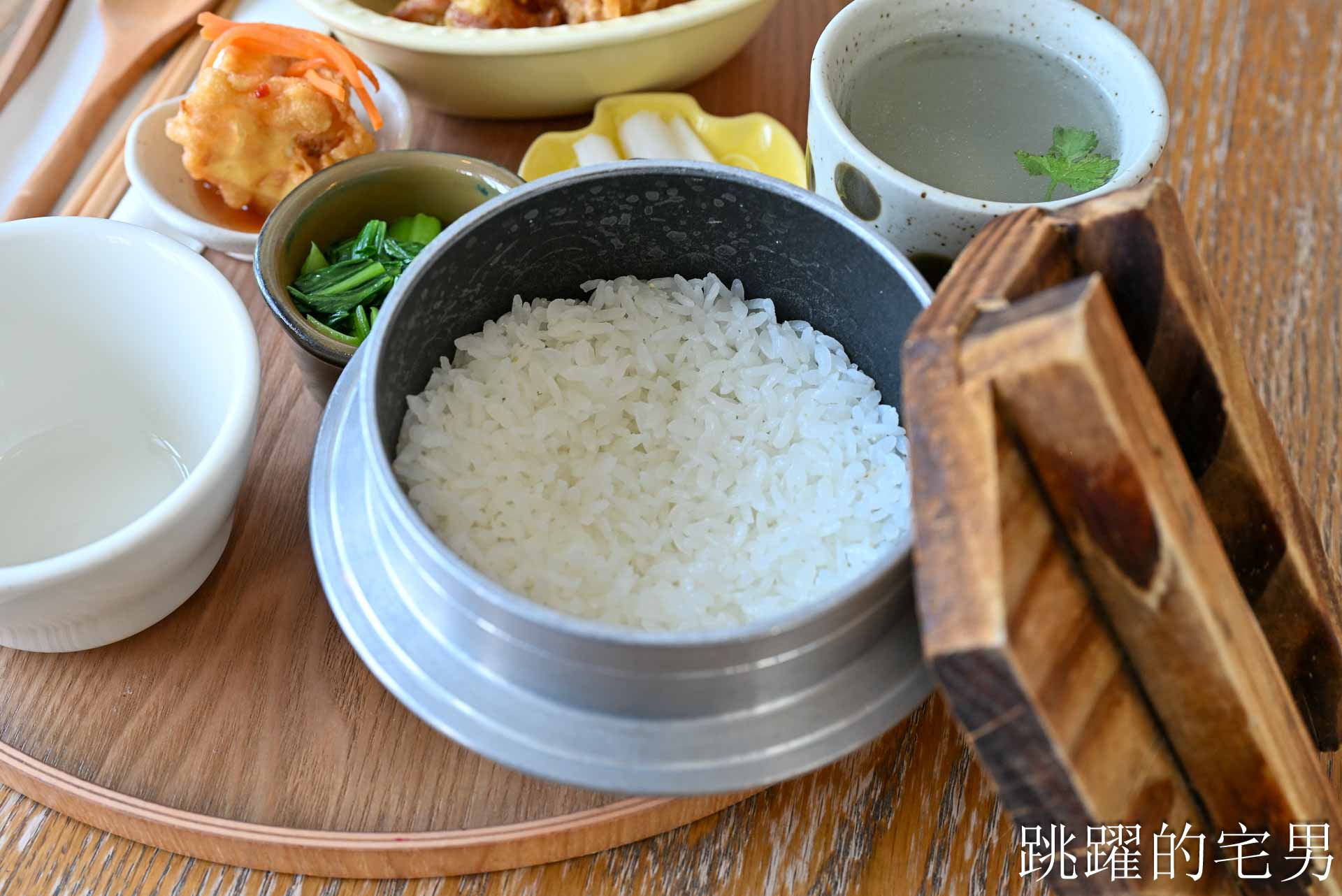 [2026花蓮咖啡廳推薦]小巷茉莉 MôLi Café- 北歐系咖啡廳舒芙蕾簡直無敵了，花蓮簡餐（含最新菜單、線上訂位）