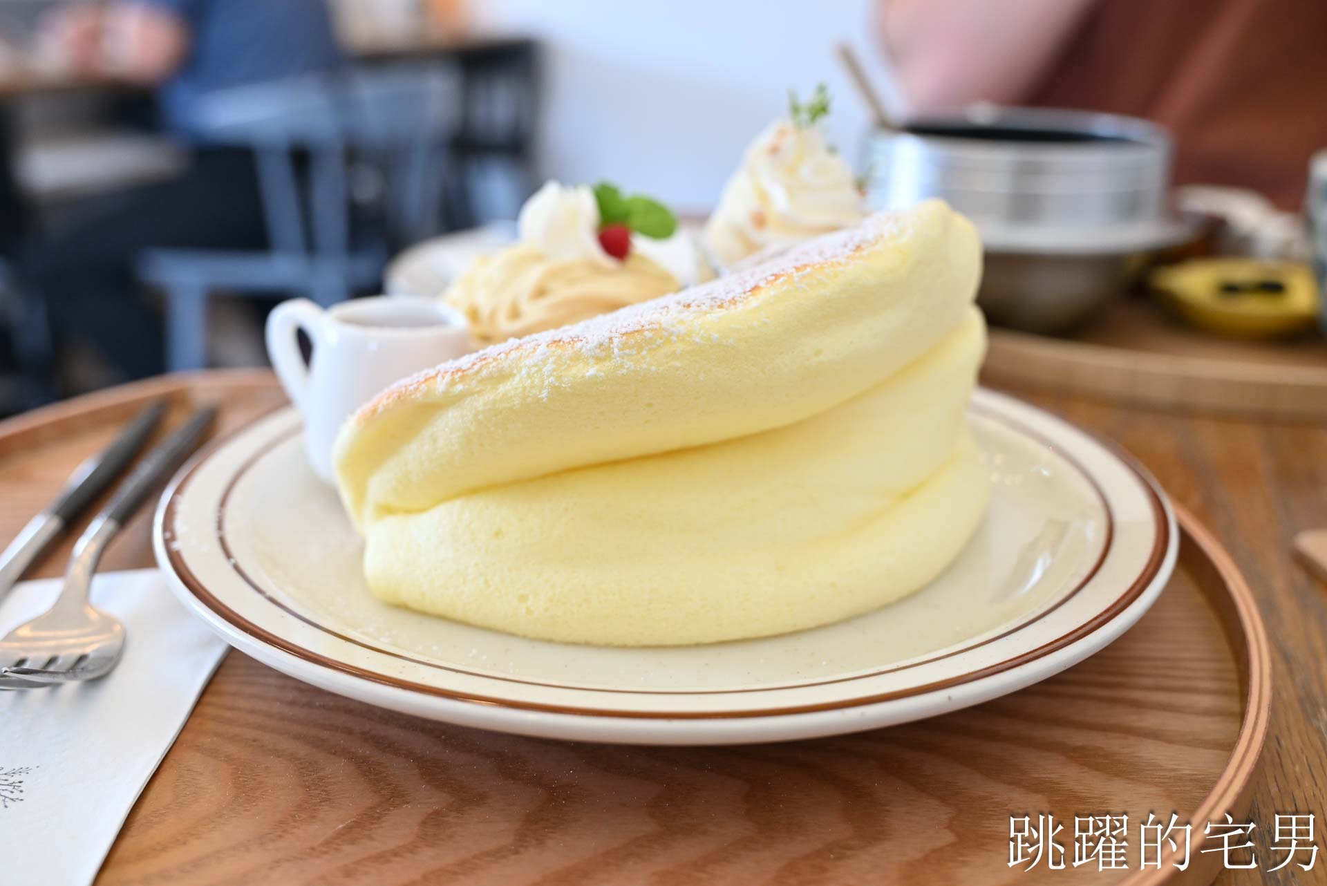 [2026花蓮咖啡廳推薦]小巷茉莉 MôLi Café- 北歐系咖啡廳舒芙蕾簡直無敵了，花蓮簡餐（含最新菜單、線上訂位）