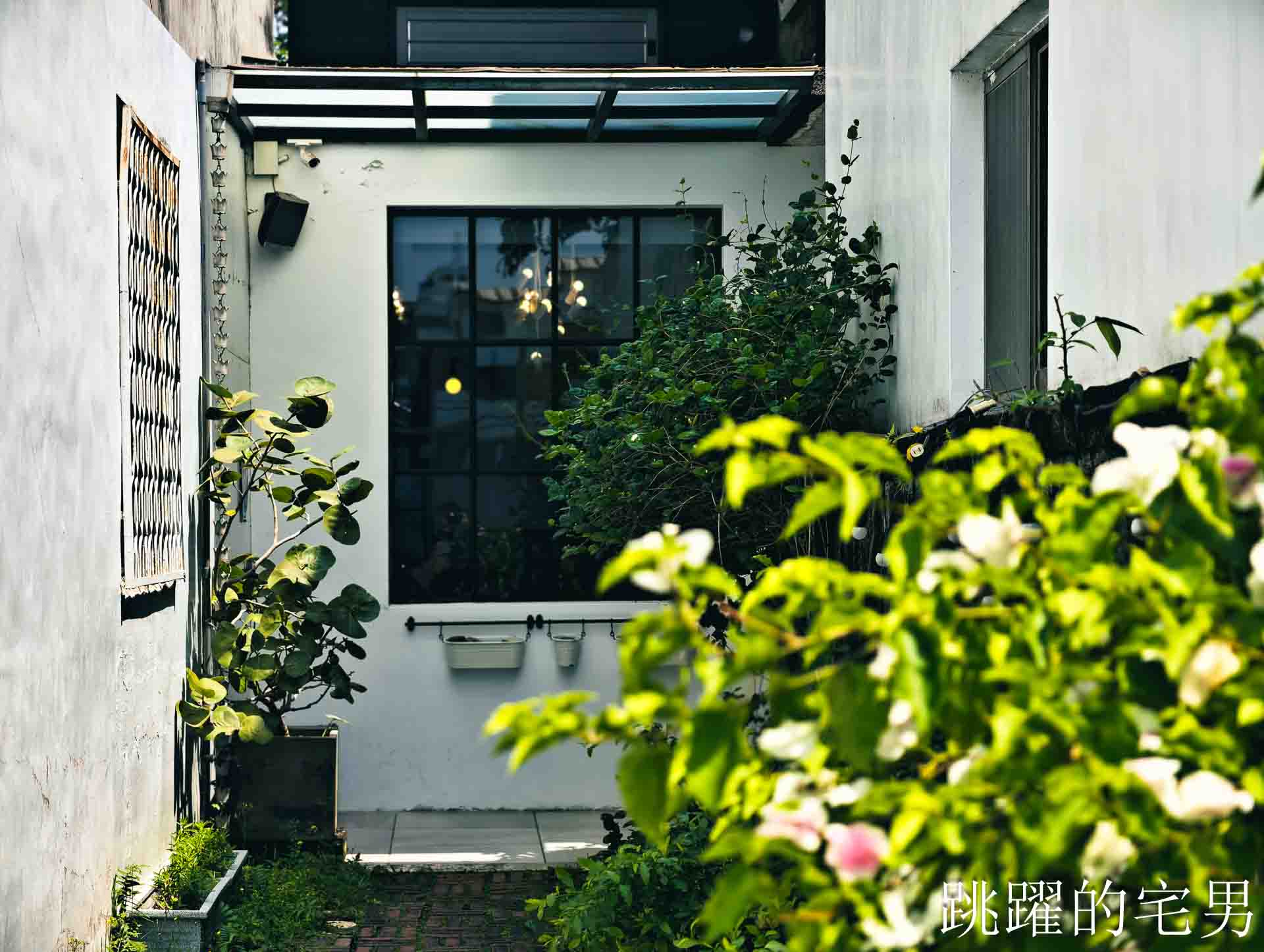 [2026花蓮咖啡廳推薦]小巷茉莉 MôLi Café- 北歐系咖啡廳舒芙蕾簡直無敵了，花蓮簡餐（含最新菜單、線上訂位）