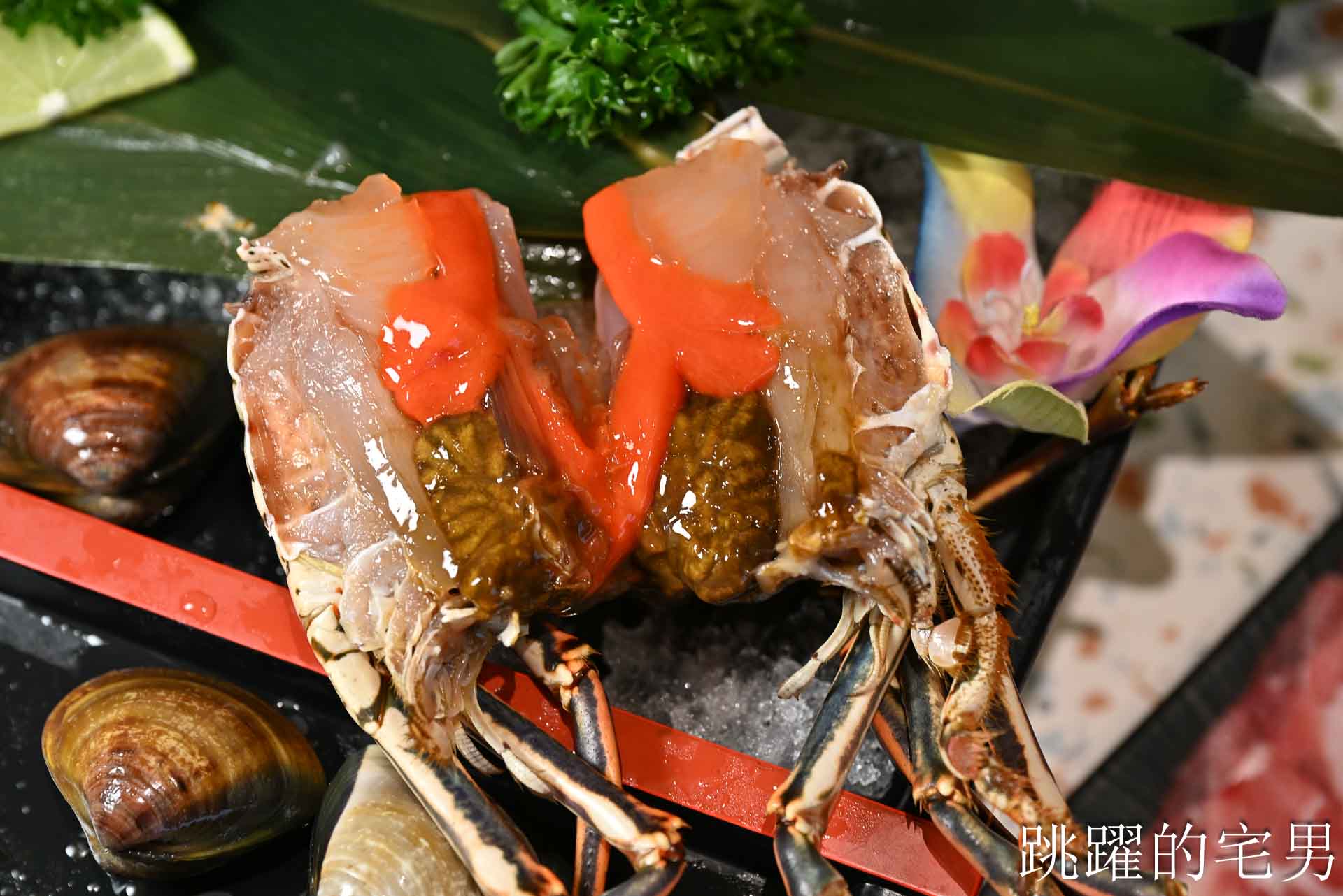 [花蓮火鍋推薦]極禾鍋物職人花蓮旗艦店: 龍蝦海鮮拼盤超霸氣！空間質感好，自助吧吃到飽，附設停車場超棒! 吉安美食