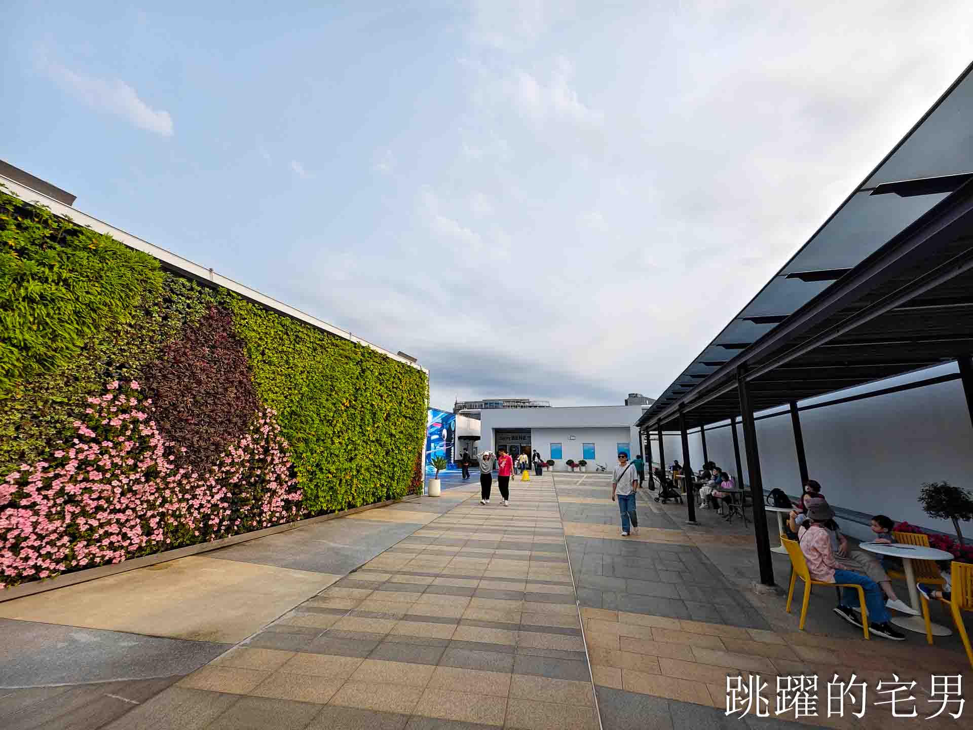 [松山機場美食]極之好味松山機場店-捷運出站7分鐘，45年粵菜名店悄悄進駐松山機場，台北港式燒臘必吃烤鴨撈麵、冰火波蘿油，松山區美食