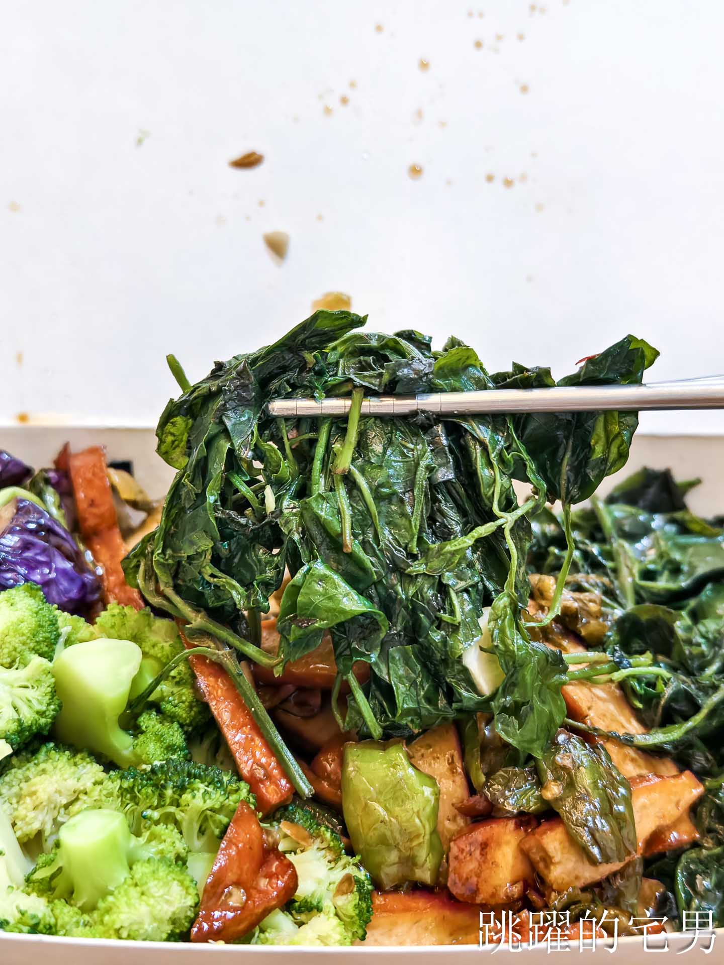 [花蓮美食]鼎鮮自助餐-最便宜花蓮便當，炸雞腿飯居然只要85元!