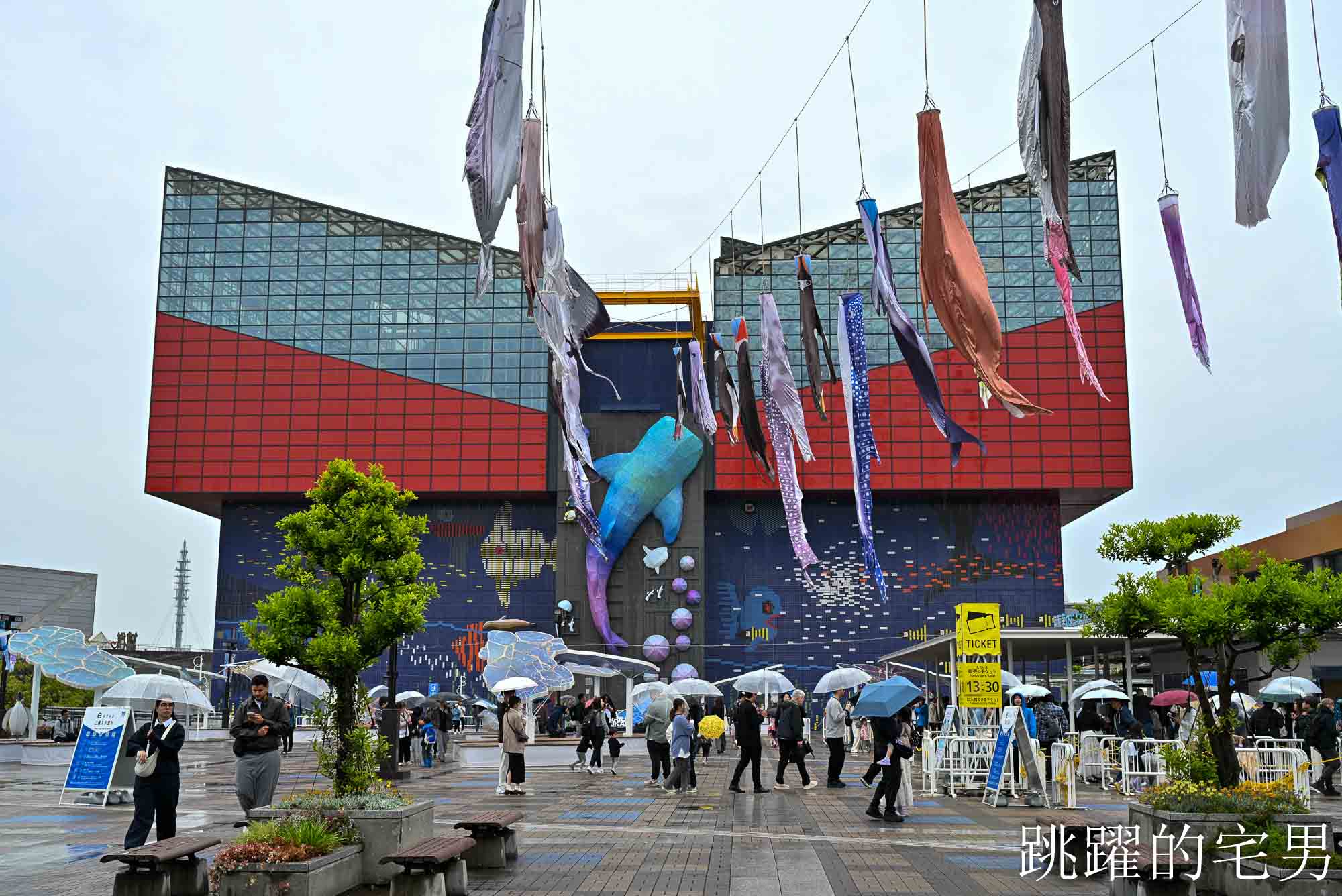 [大阪景點推薦]大阪海遊館-巨大鯨鯊近距離超震撼！企鵝海豚+樂高樂園+購物中心，超強大阪雨天備案、大阪親子景點、日本級水族館推薦