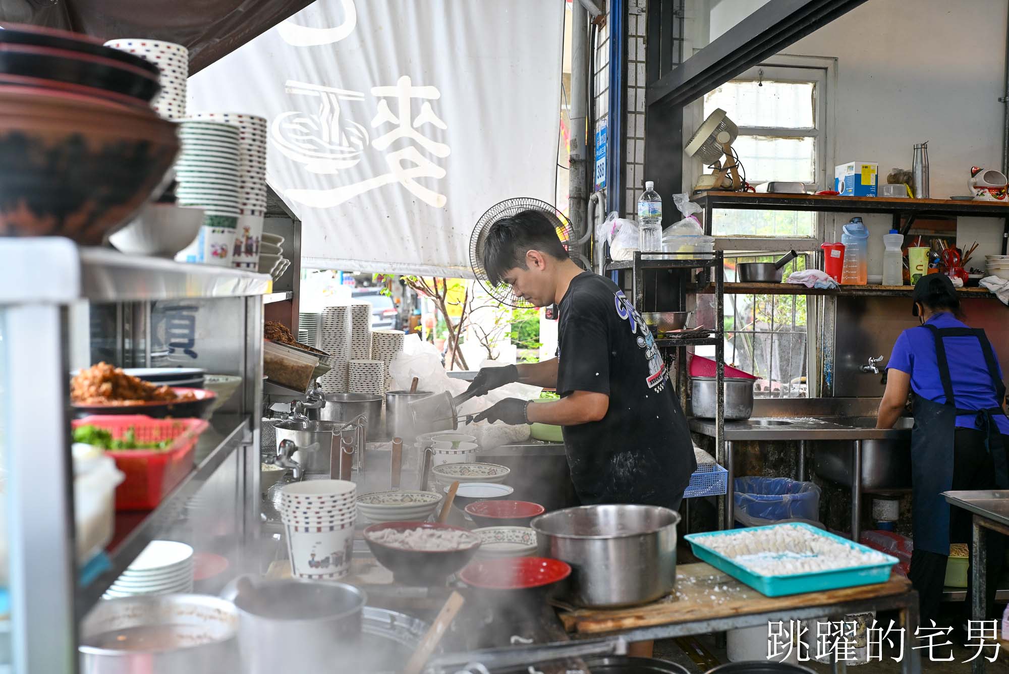 [花蓮吉安美食][影片]慶豐麵店-這家獨特煙燻小菜太美味! 必吃三角肉、豬尾巴、豬肝! 花蓮美食推薦 花蓮VLOG