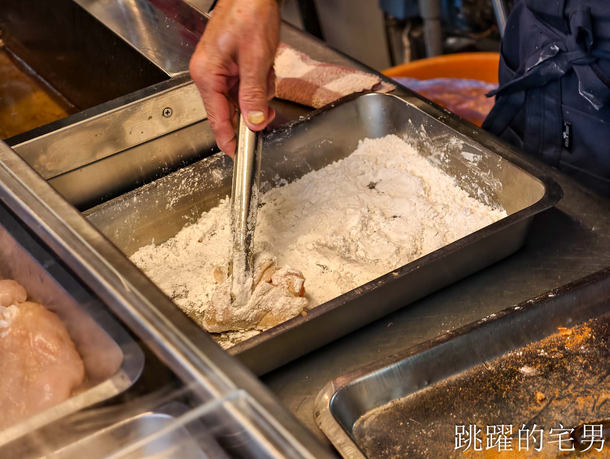 [花蓮鹹酥雞]流氓雞排-沒招牌20年堅持現點現炸! 傳統雞排口感超嫩獨特香氣， 花蓮雞排推薦