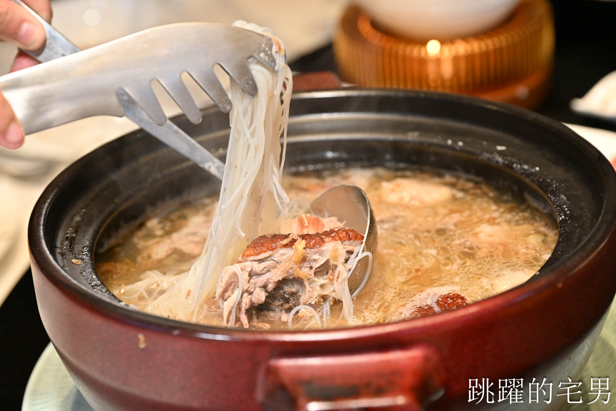 [善導寺美食]芮馥軒-超好吃台北燒鵝推薦，完美熟度肉汁爆發一口驚豔!  真的是台北港式餐廳推薦! 中正區美食