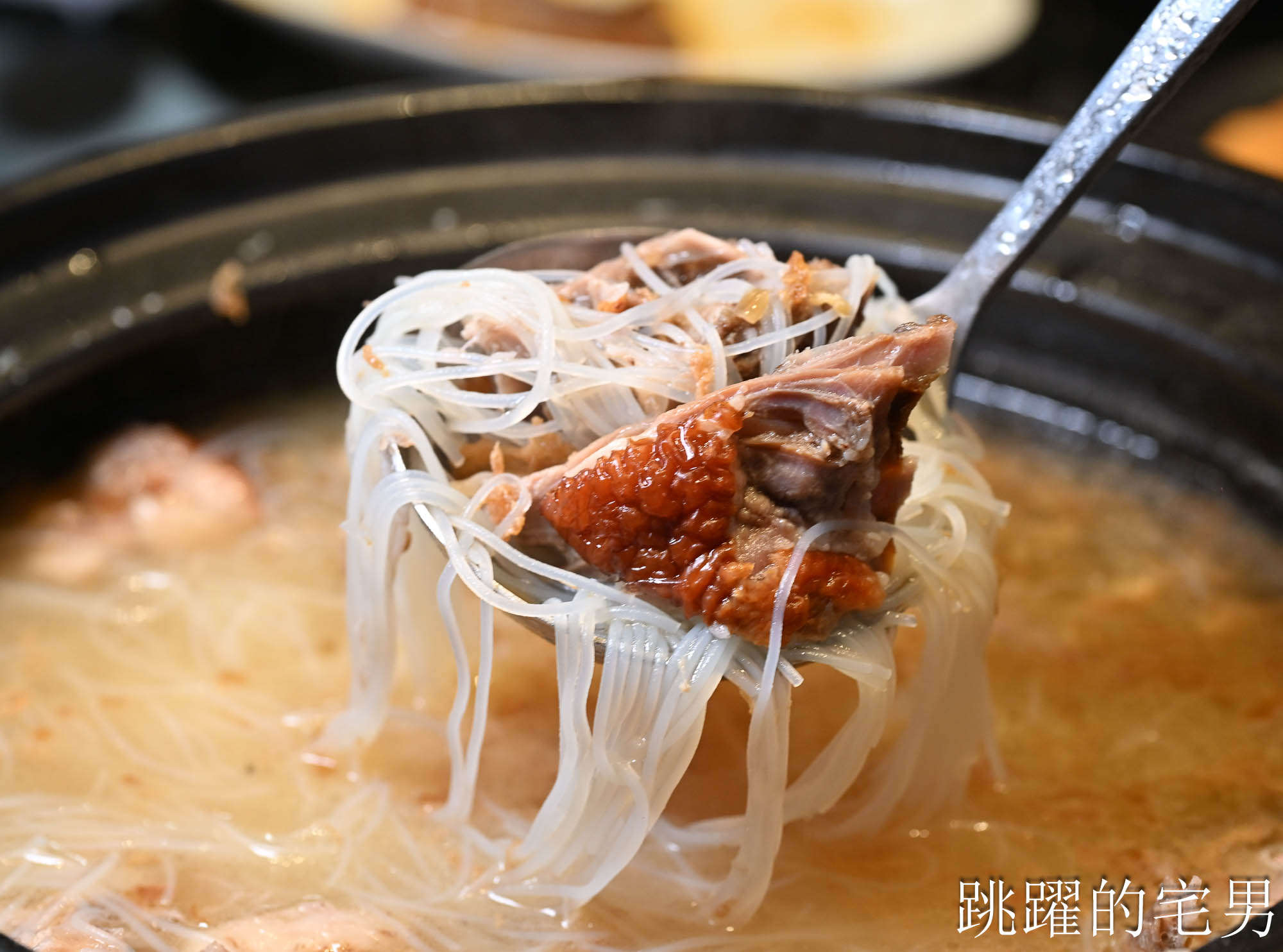[善導寺美食]芮馥軒-超好吃台北燒鵝推薦，完美熟度肉汁爆發一口驚豔!  真的是台北港式餐廳推薦! 中正區美食