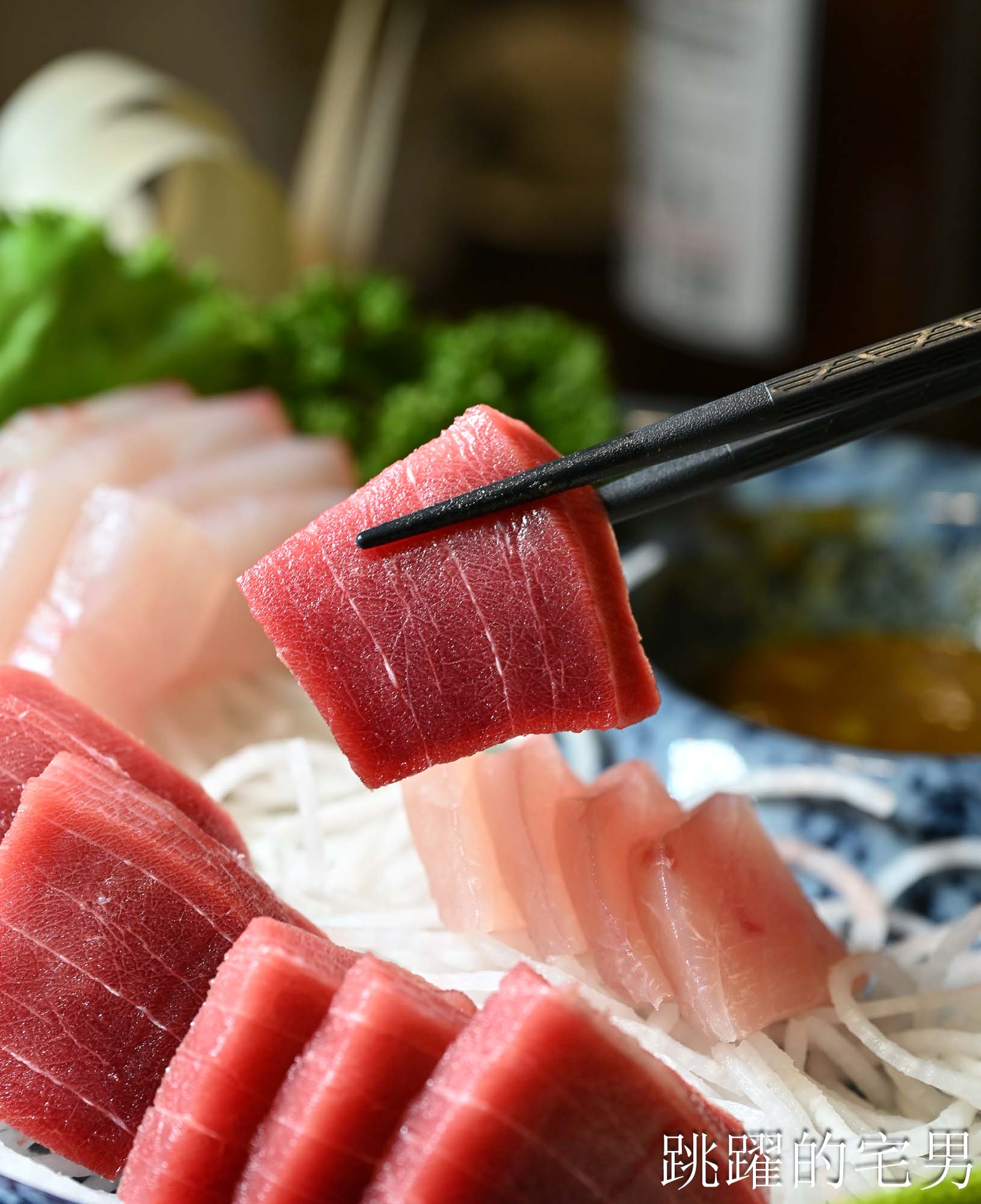 [花蓮美食]連記海產餐廳- 30年花蓮海鮮熱炒濃郁咖哩螃蟹、剁椒豬腳香辣夠味，大鍋海鮮米粉看了超爽