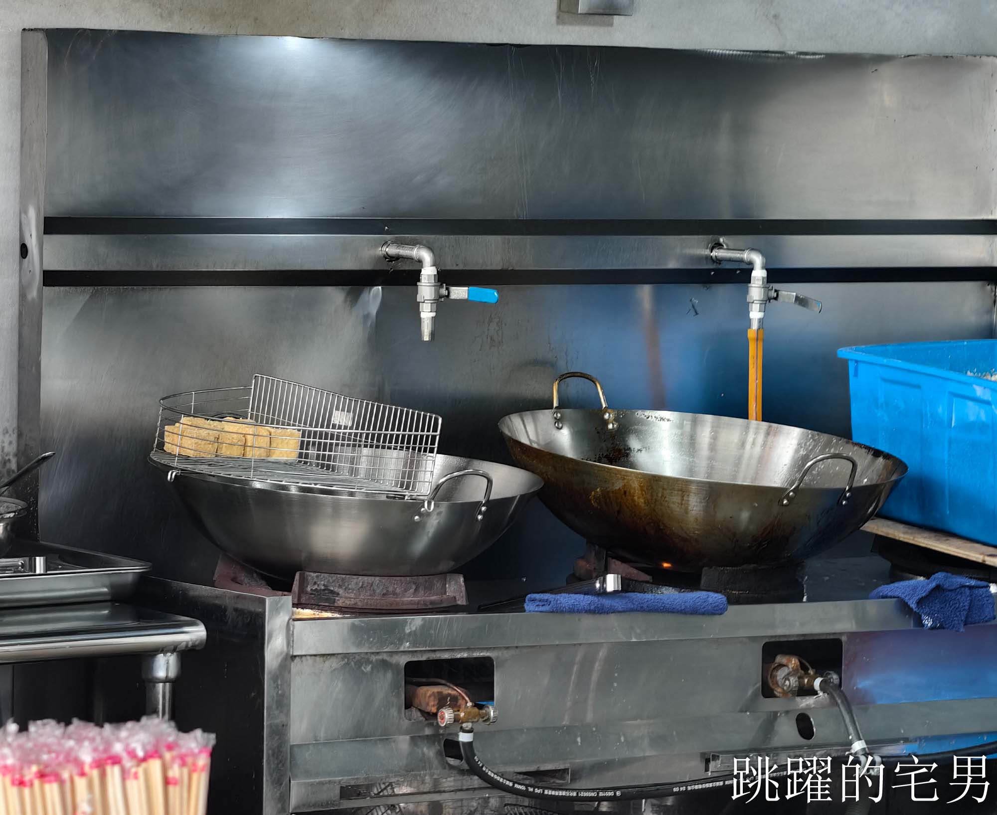 [花蓮臭豆腐]拾玉玉里臭豆腐-雙鍋流炸法外酥內嫩，近期市區吃到炸功最強臭豆腐! 花蓮美食