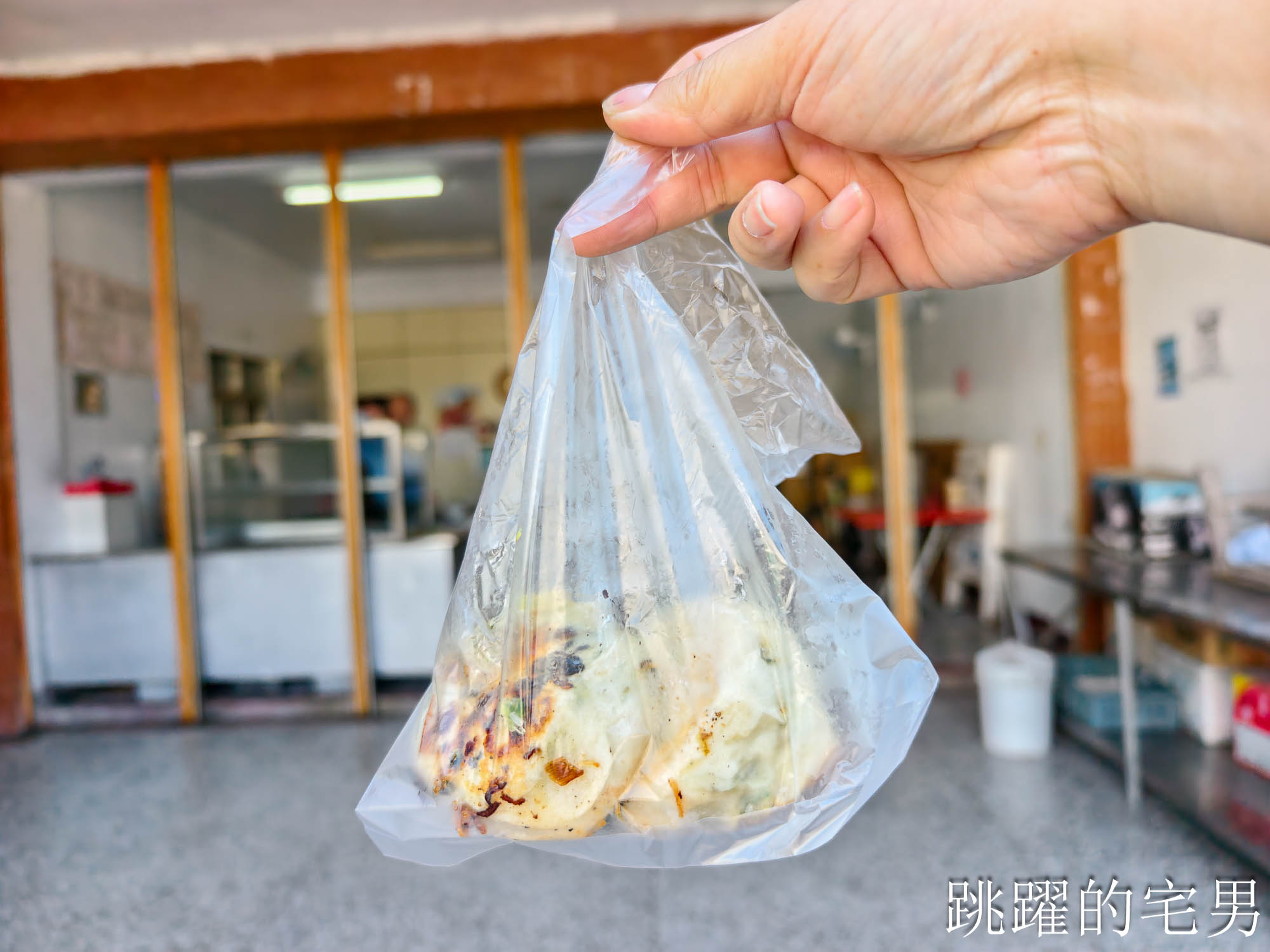 [花蓮新城懶人包]走進新城老街慢慢玩，新城照相館、佳興檸檬汁、練習曲書店、來新城伴手禮與山海百貨