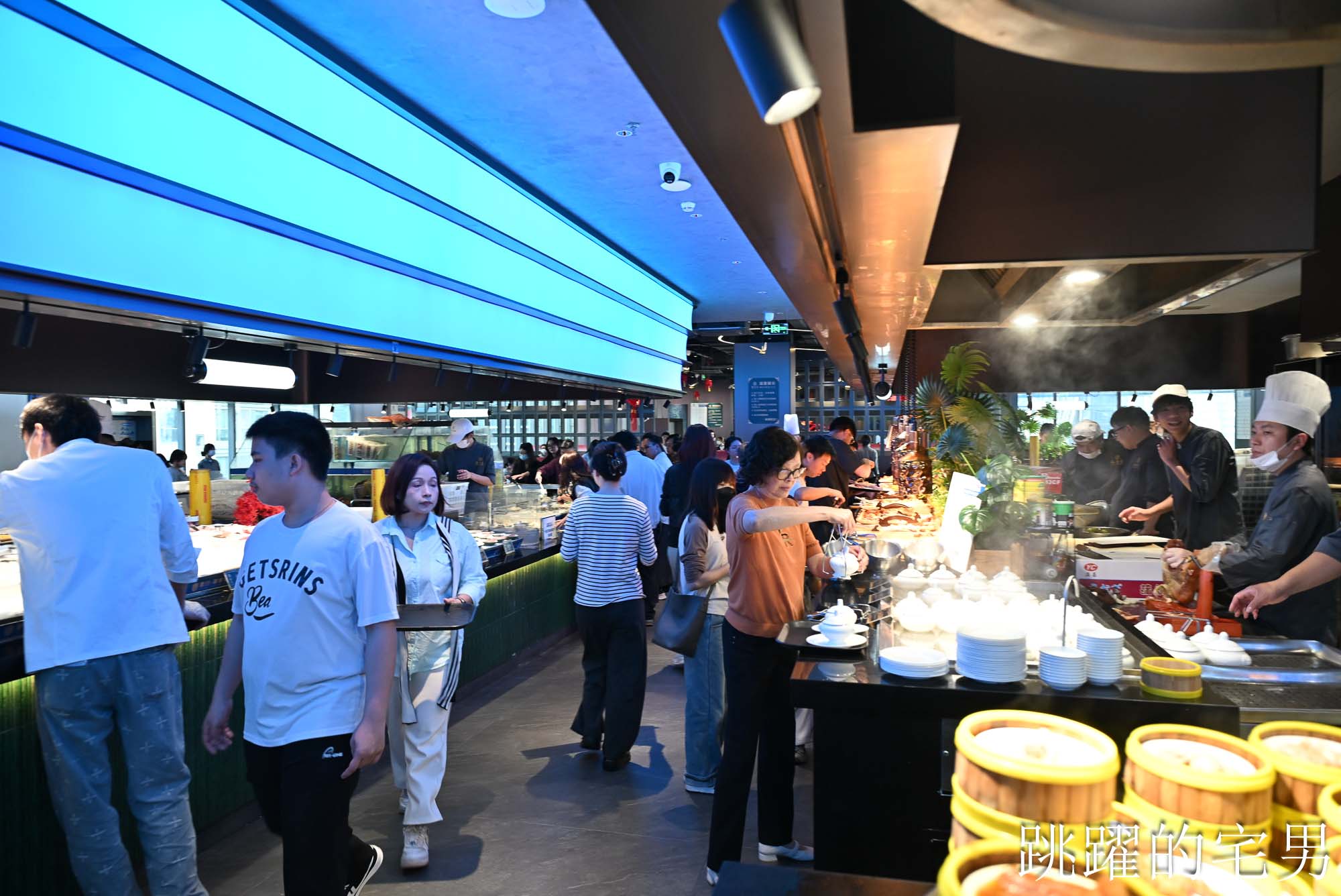 最狂廣州吃到飽!銘門御海宴 30公尺活海鮮水道任你撈,鮪魚解體秀、烤榴槤暢吃 最狂廣州吃到飽!銘門御海宴 30公尺活海鮮水道任你撈,鮪魚解體秀、烤榴槤暢吃