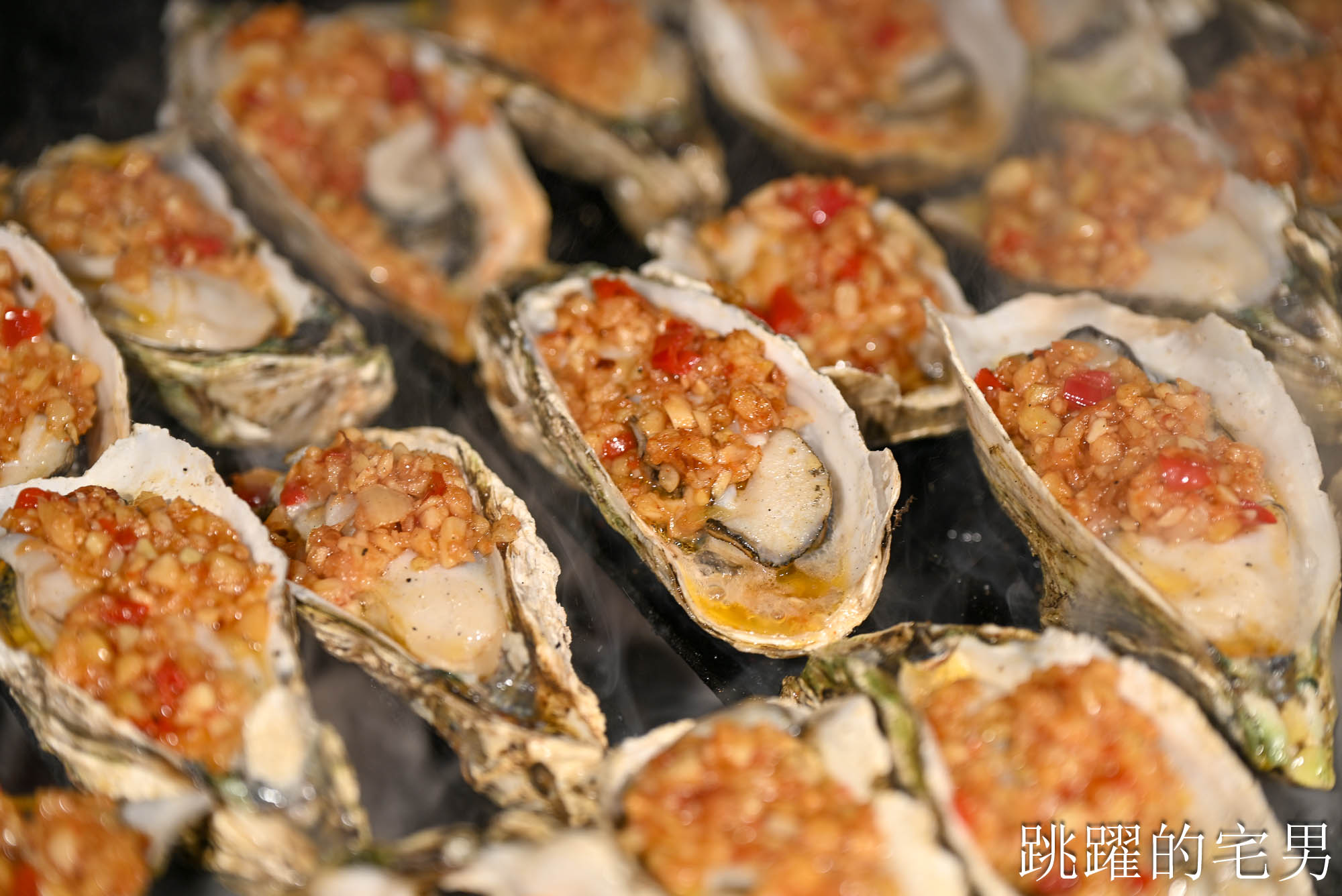 最狂廣州吃到飽!銘門御海宴 30公尺活海鮮水道任你撈,鮪魚解體秀、烤榴槤暢吃 最狂廣州吃到飽!銘門御海宴 30公尺活海鮮水道任你撈,鮪魚解體秀、烤榴槤暢吃