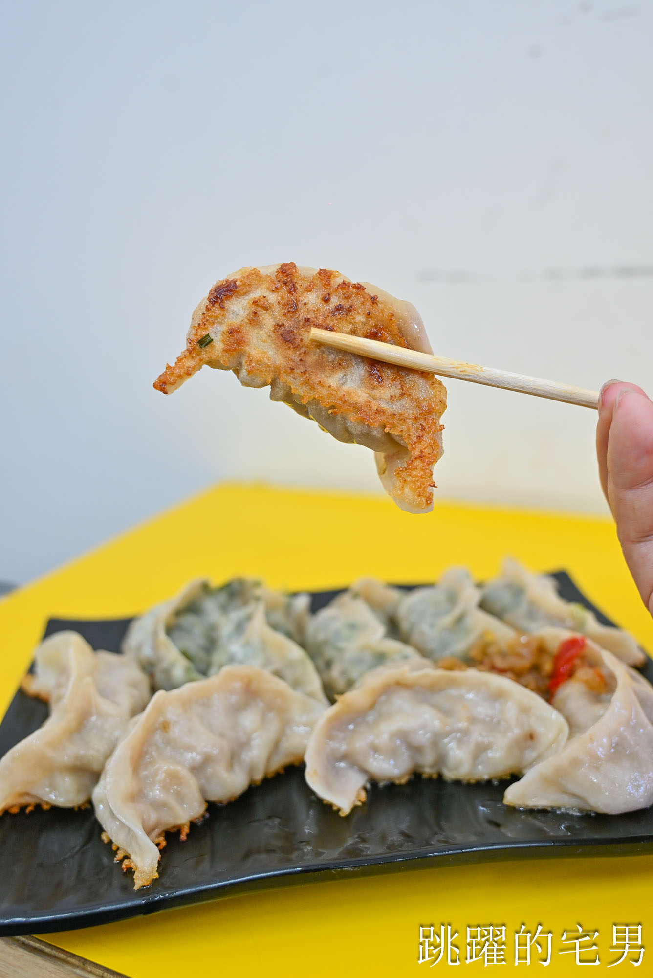 [花蓮早餐]美好早餐-大煎餃內餡超飽滿，外帶用紙盒也太用心，吃吃看這家花蓮煎餃吧