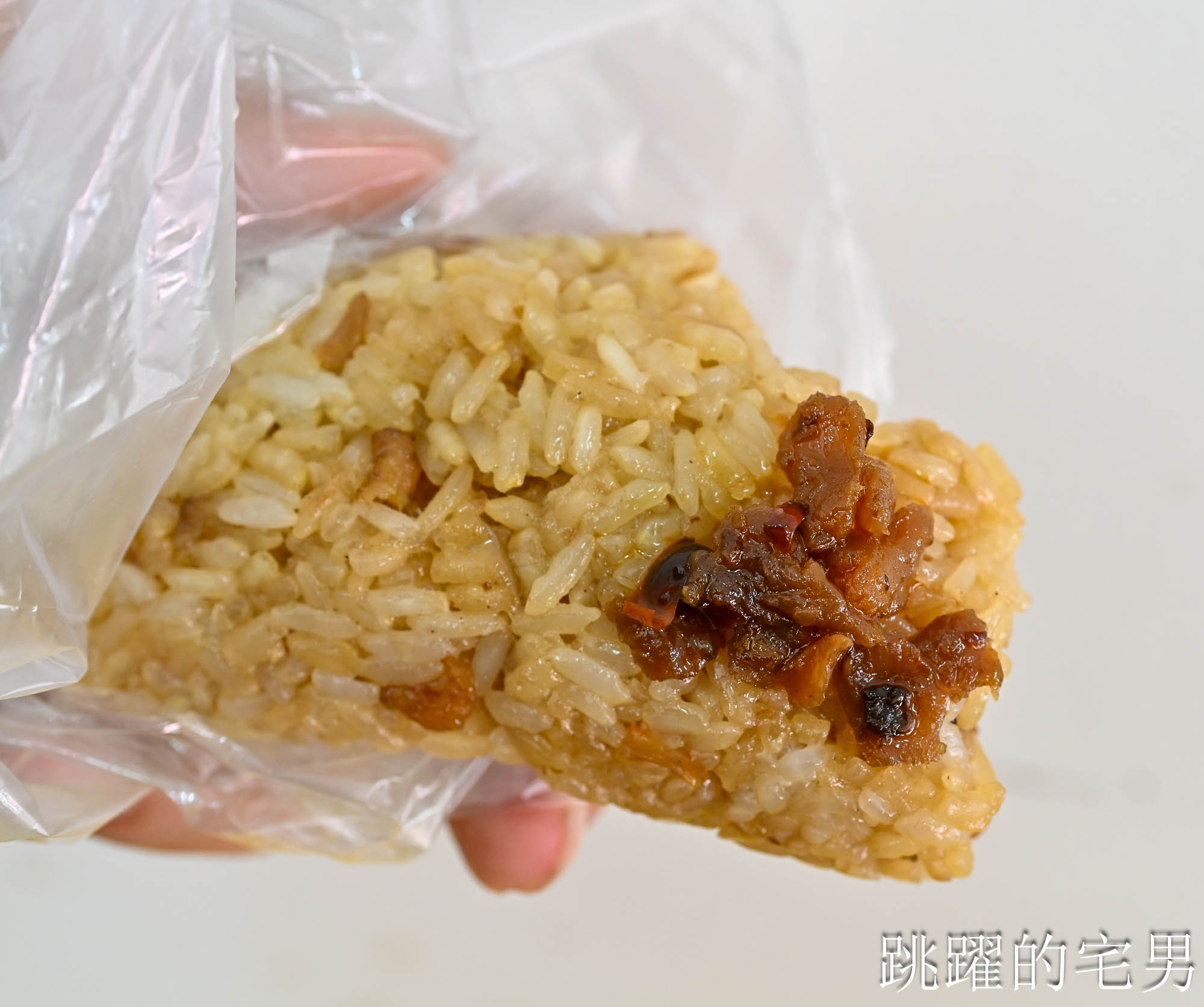 [花蓮早餐]美好早餐-大煎餃內餡超飽滿，外帶用紙盒也太用心，吃吃看這家花蓮煎餃吧