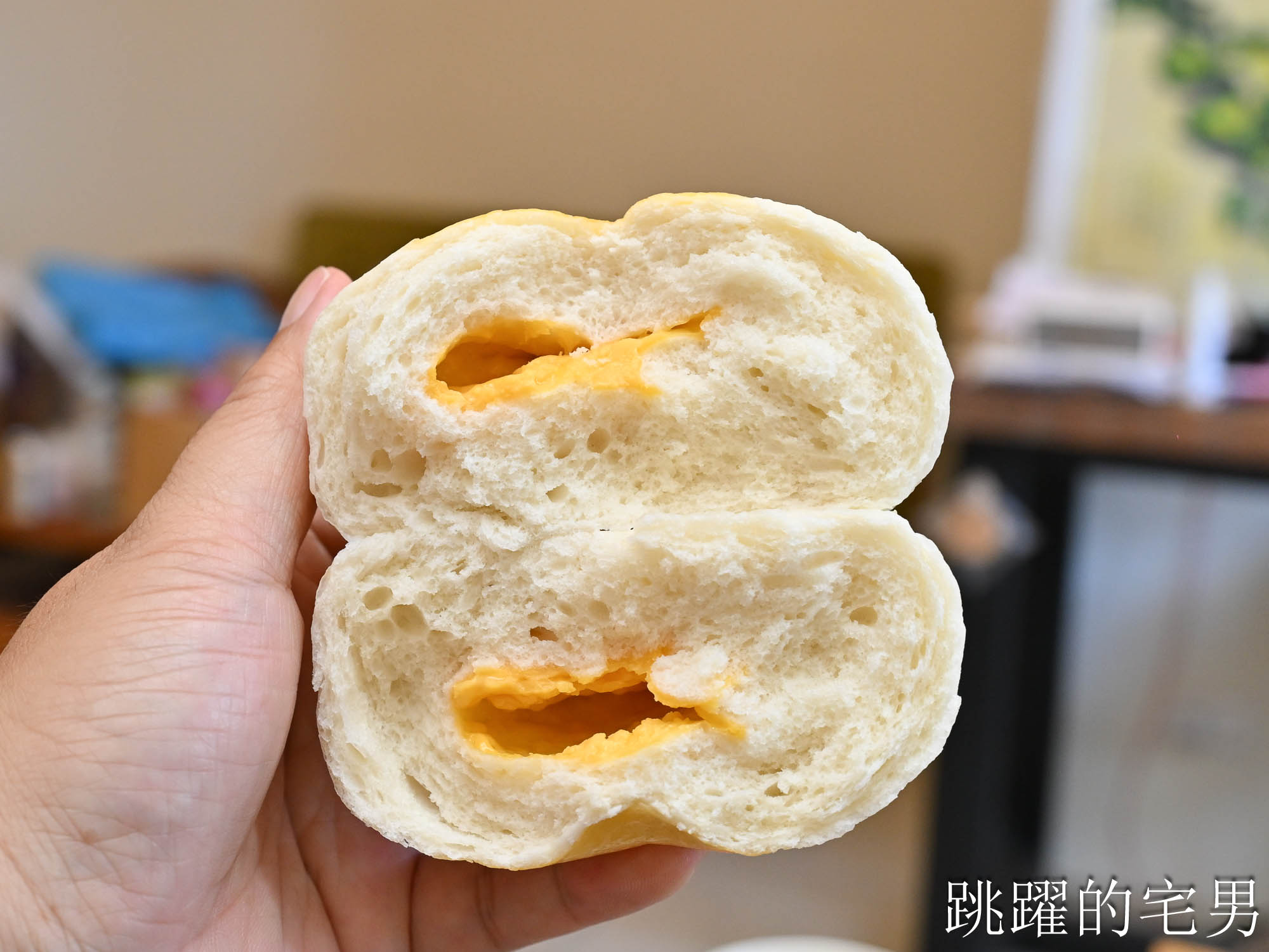 [花蓮美食推薦]雷記饅頭-連吃3天? 30種口味真的吃不完!  限量酒釀餅、九層塔烙餅必吃! 花蓮老麵包子推薦竹筍包