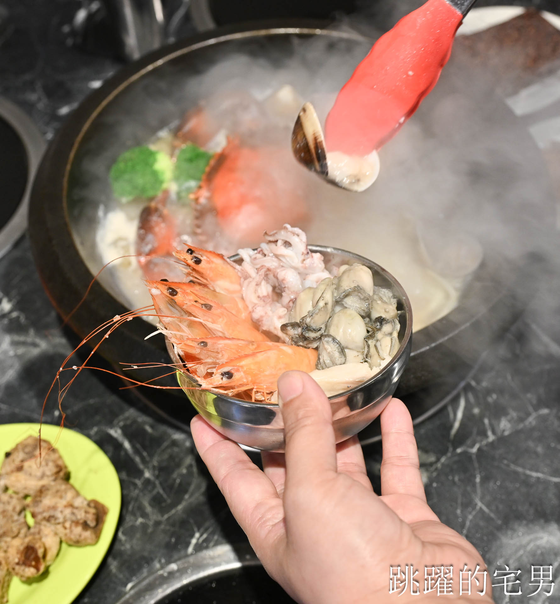 [2026福爾摩沙北海岸藝術季]北海岸一日遊推薦！朱銘美術館、金山老街美食、白沙灣、網美打卡點跳石公車站一次玩遍，潮歌藝術節